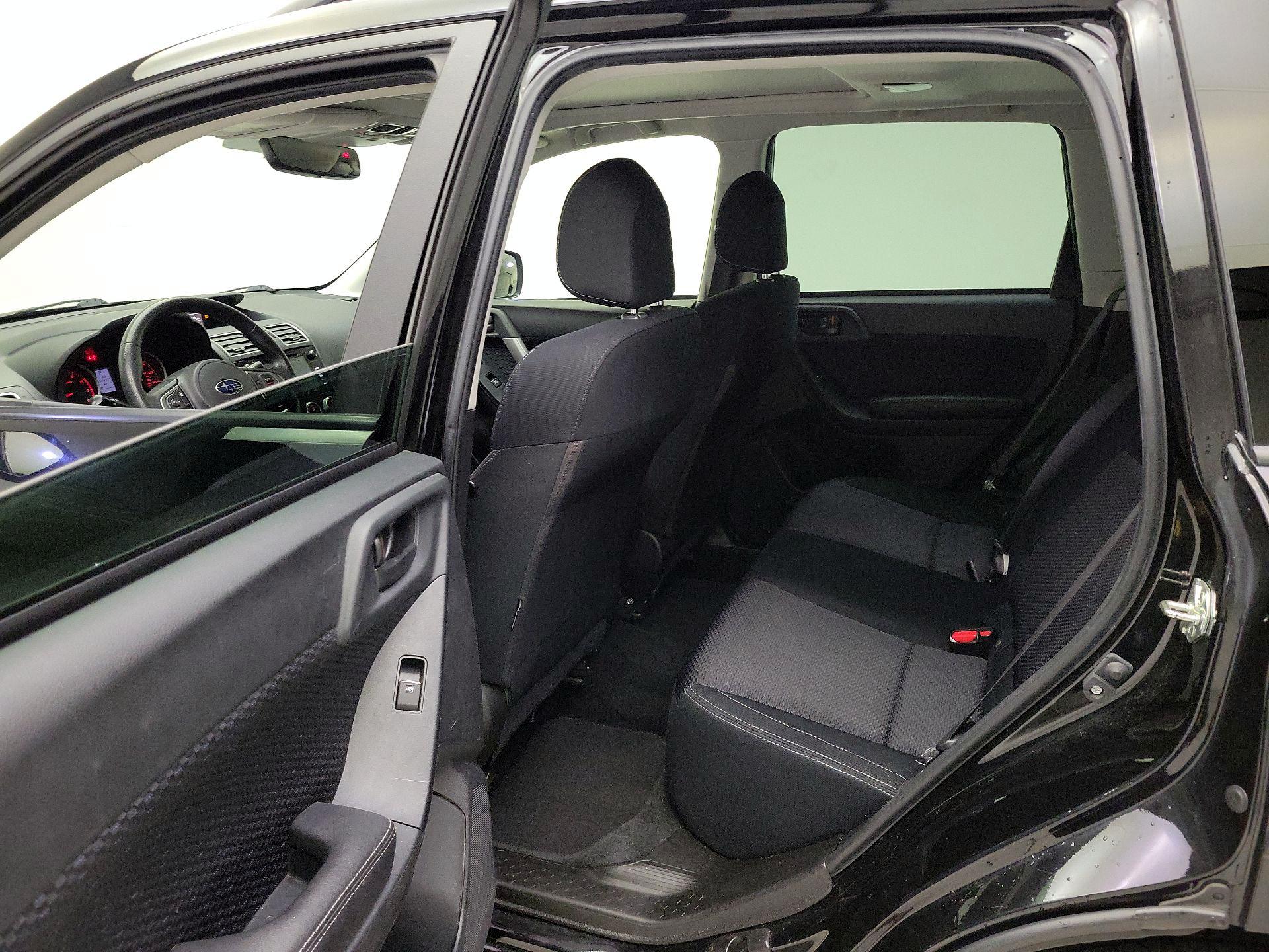 Thumbnail: 2018 Subaru Forester - 18