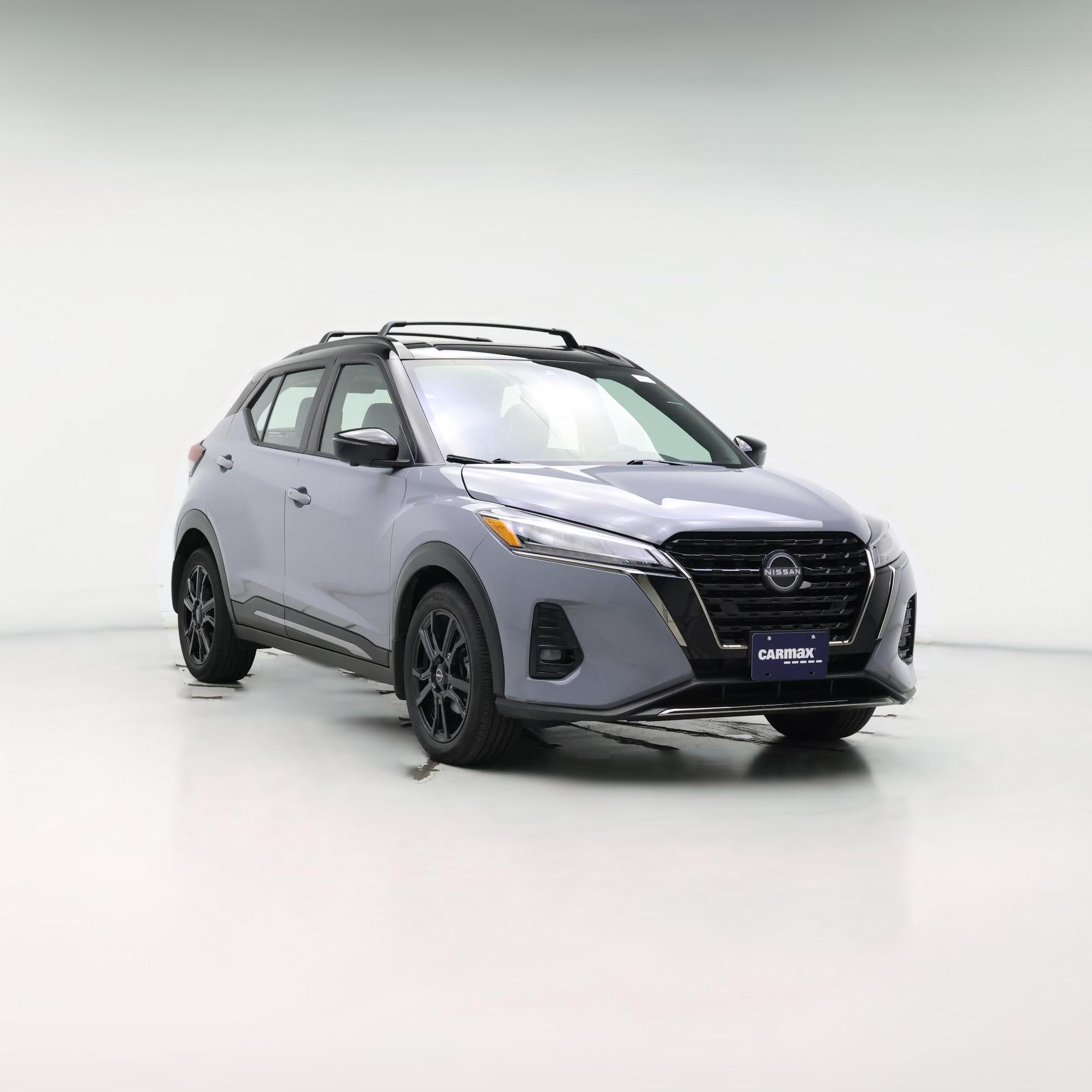 Thumbnail: 2023 Nissan Kicks - 1