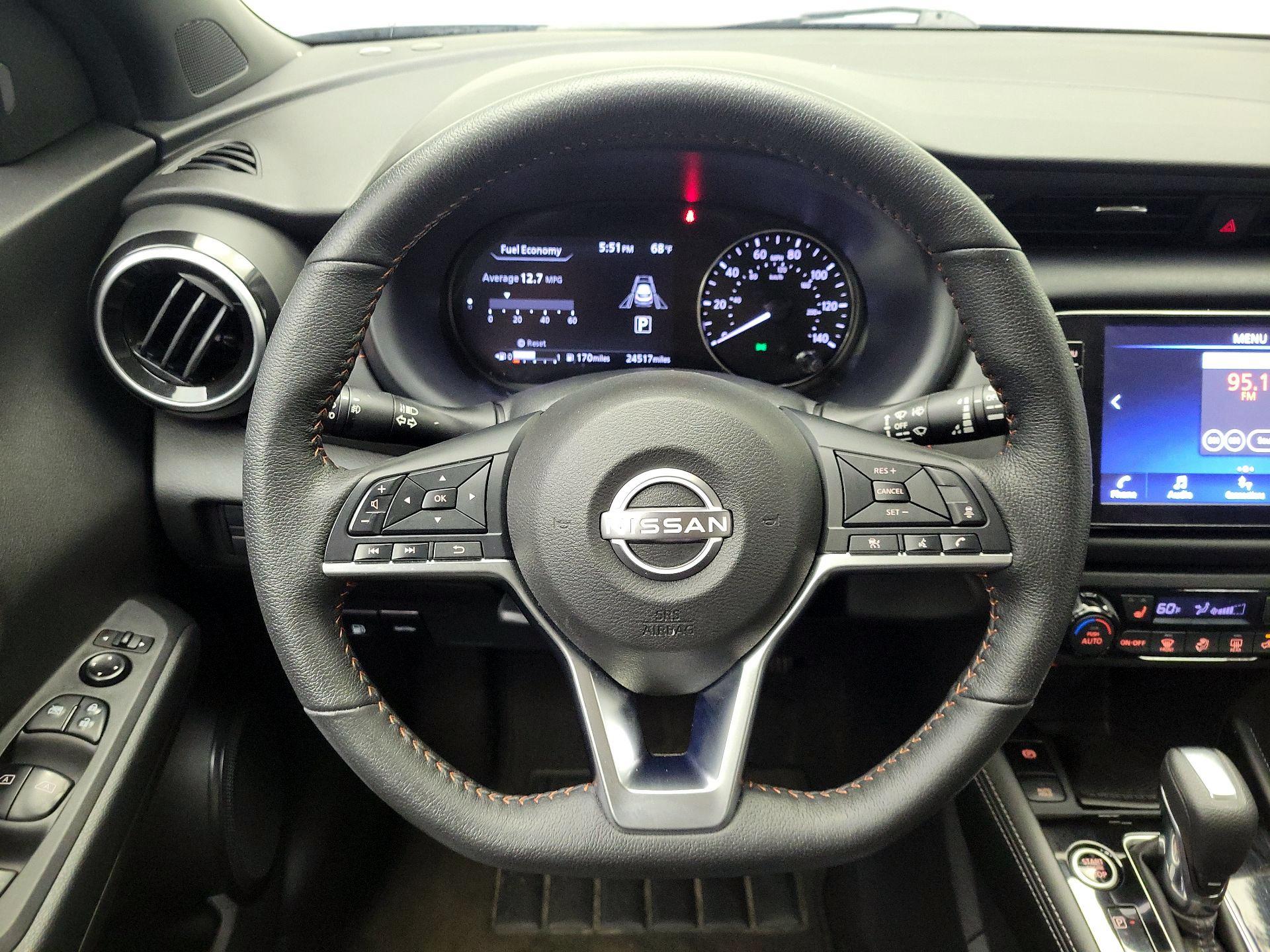 Thumbnail: 2023 Nissan Kicks - 10