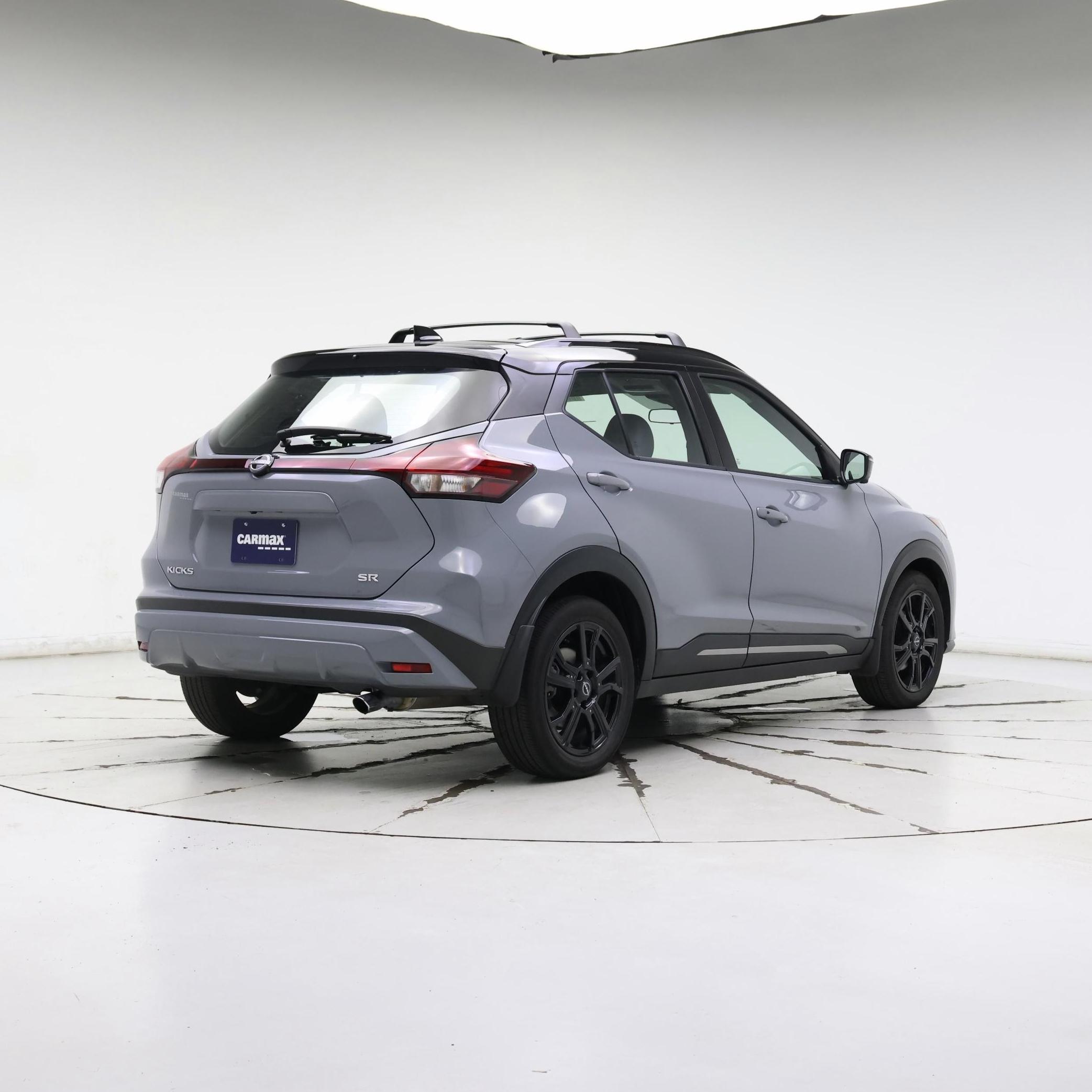 Thumbnail: 2023 Nissan Kicks - 8