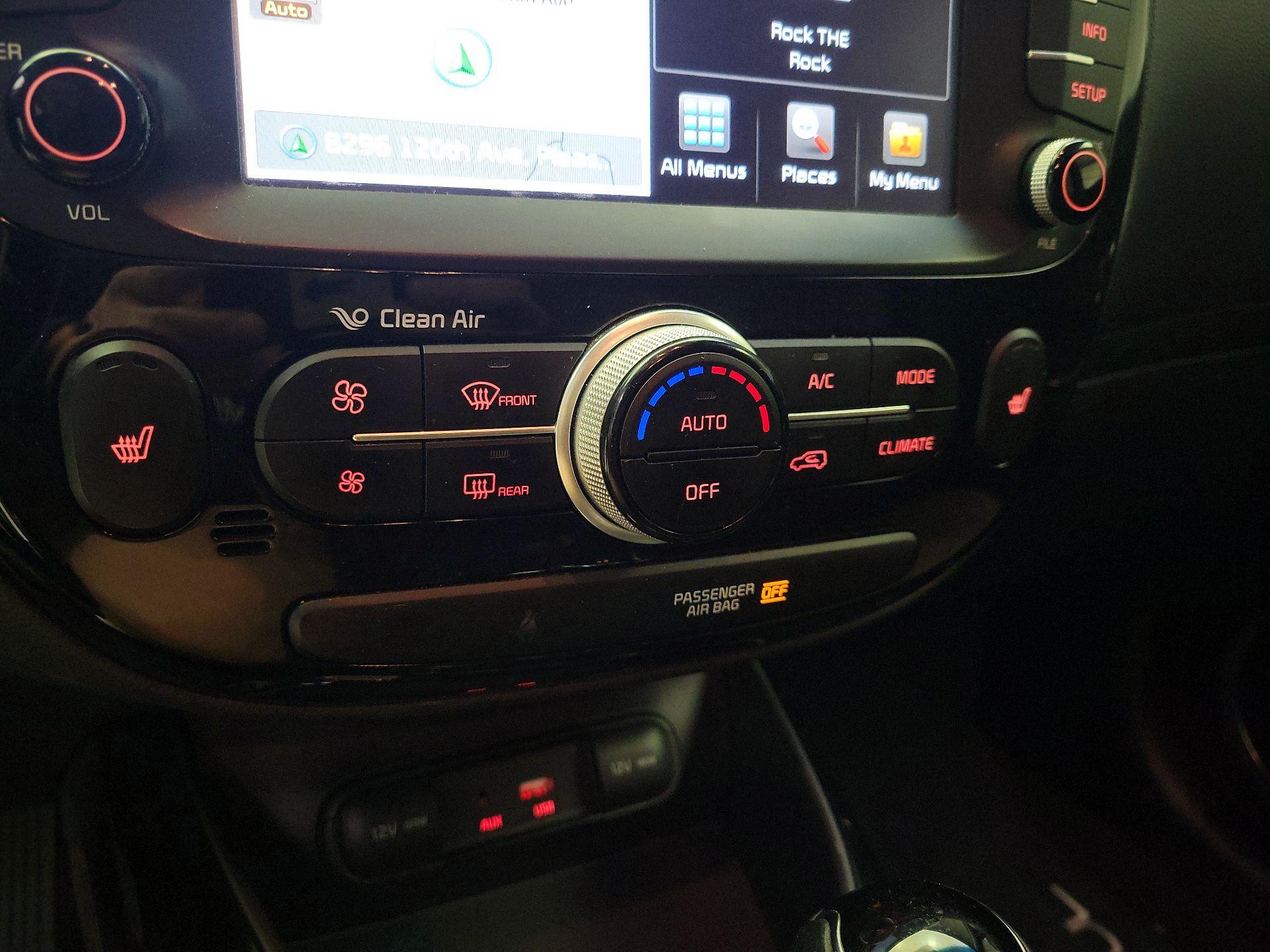 Thumbnail: 2017 Kia Soul - 17