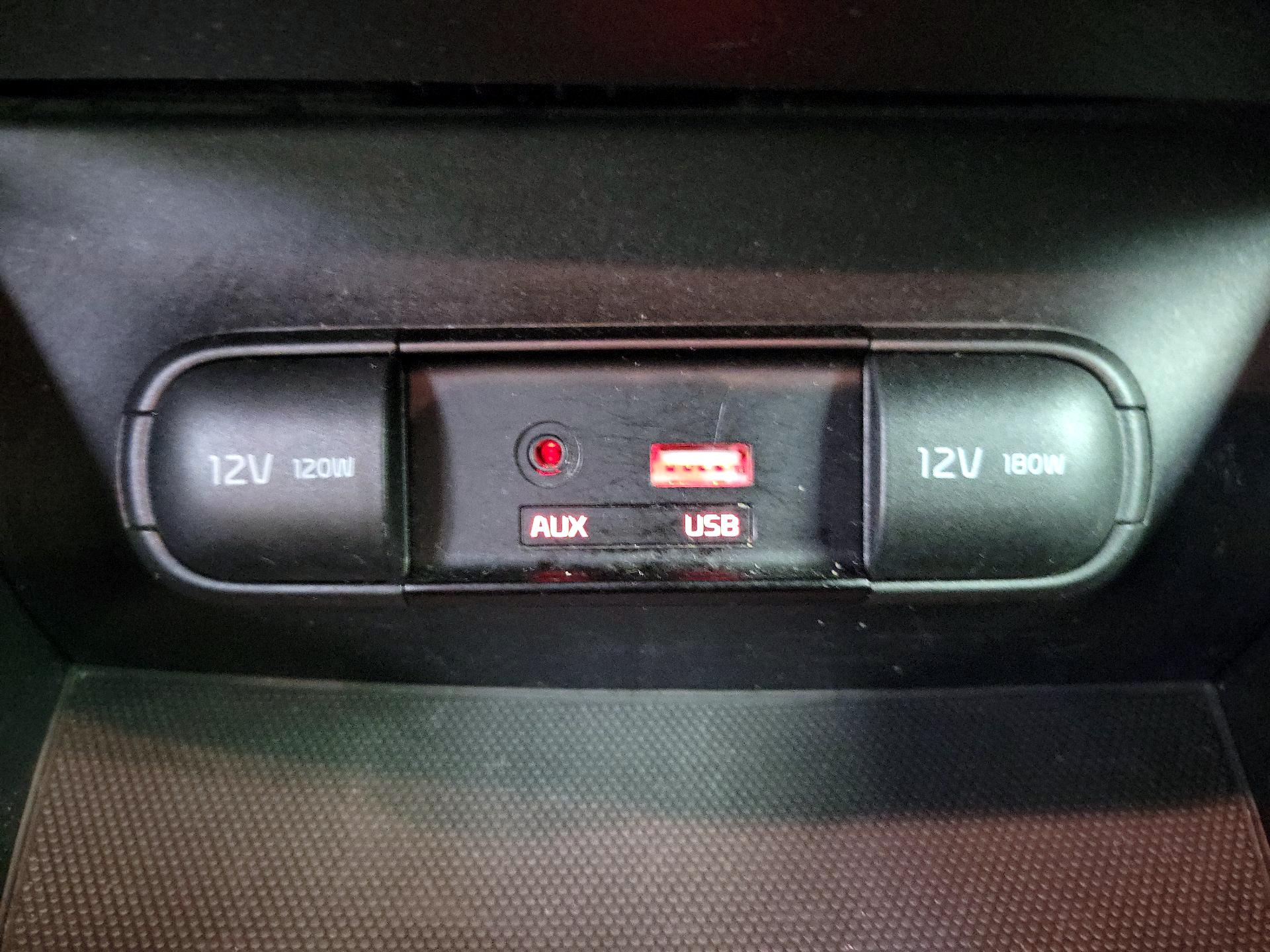 Thumbnail: 2017 Kia Soul - 19