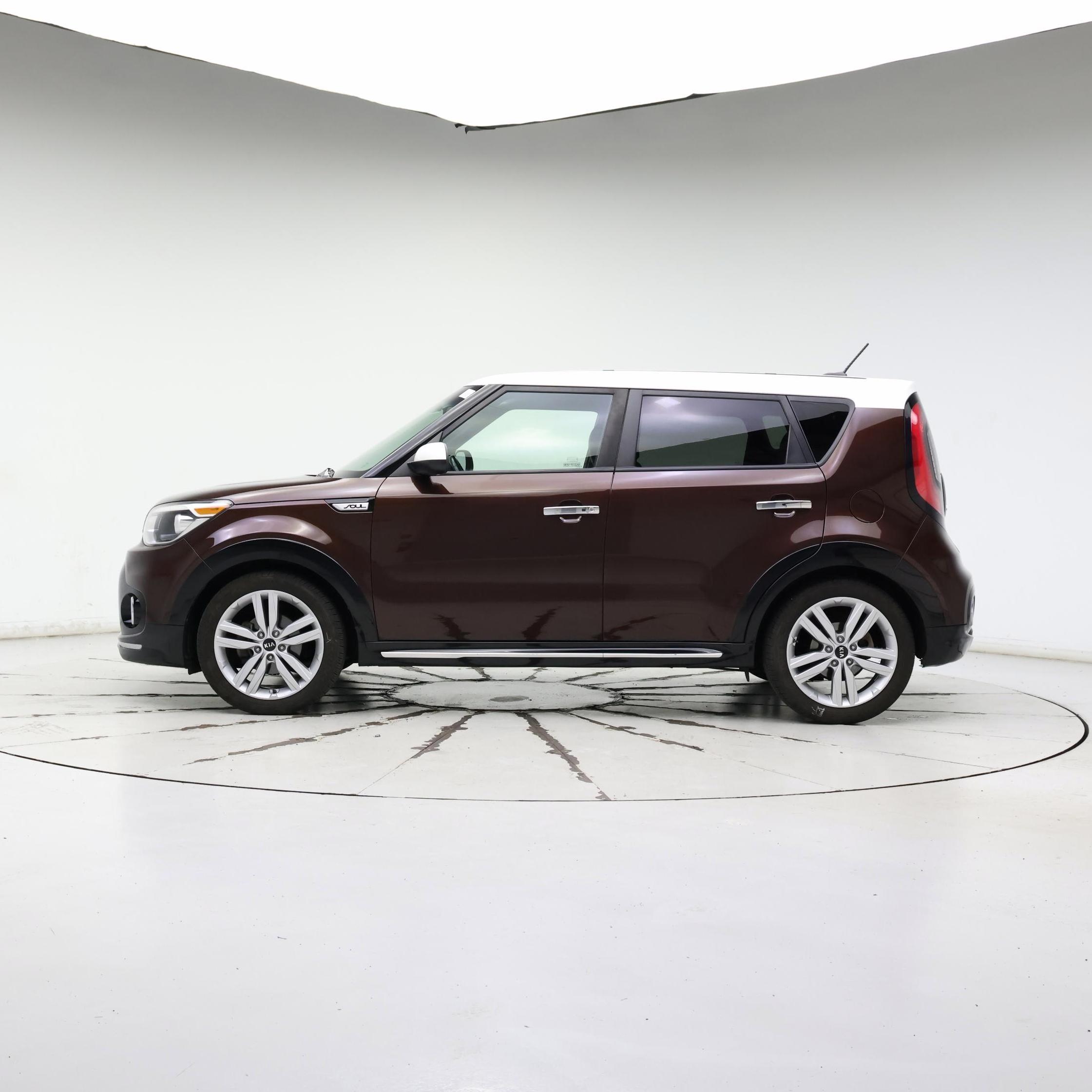 Thumbnail: 2017 Kia Soul - 3