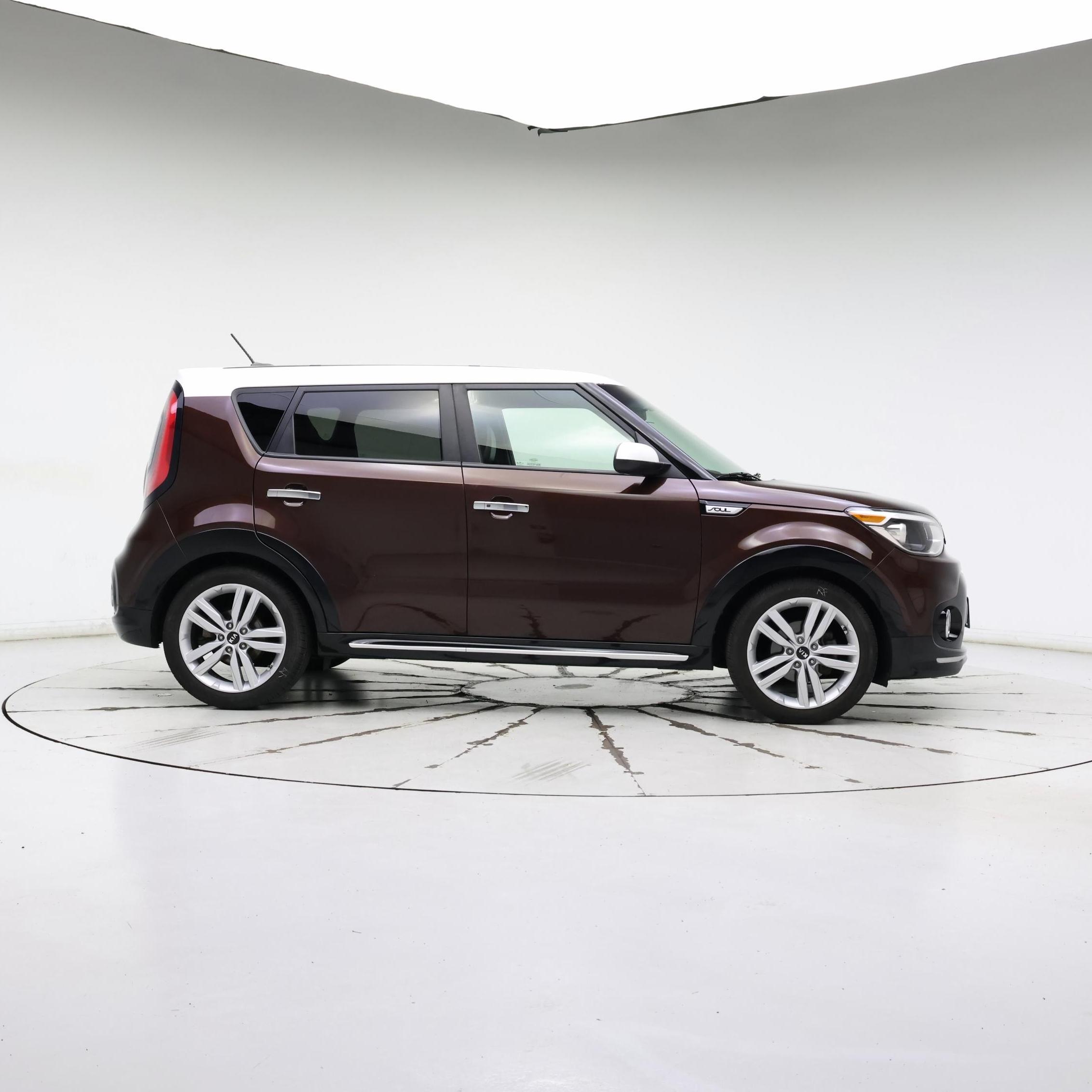 Thumbnail: 2017 Kia Soul - 7