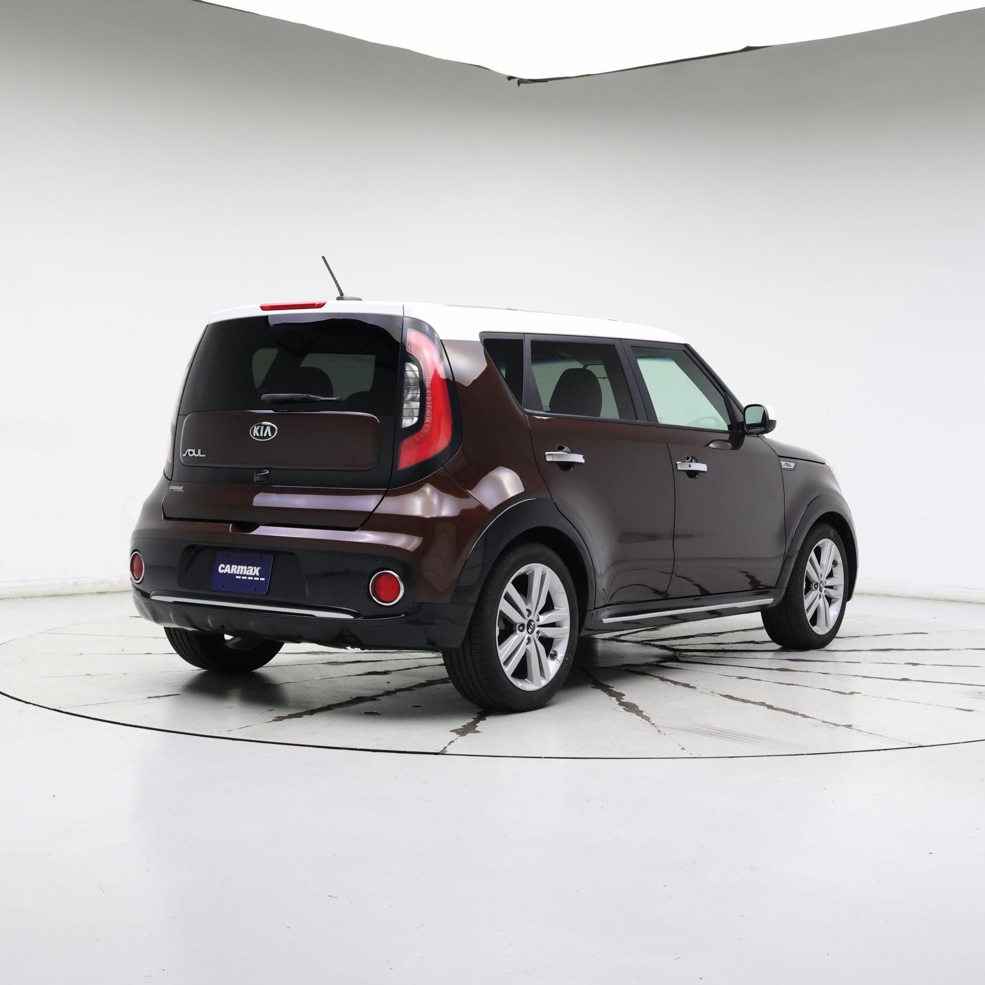 Thumbnail: 2017 Kia Soul - 8