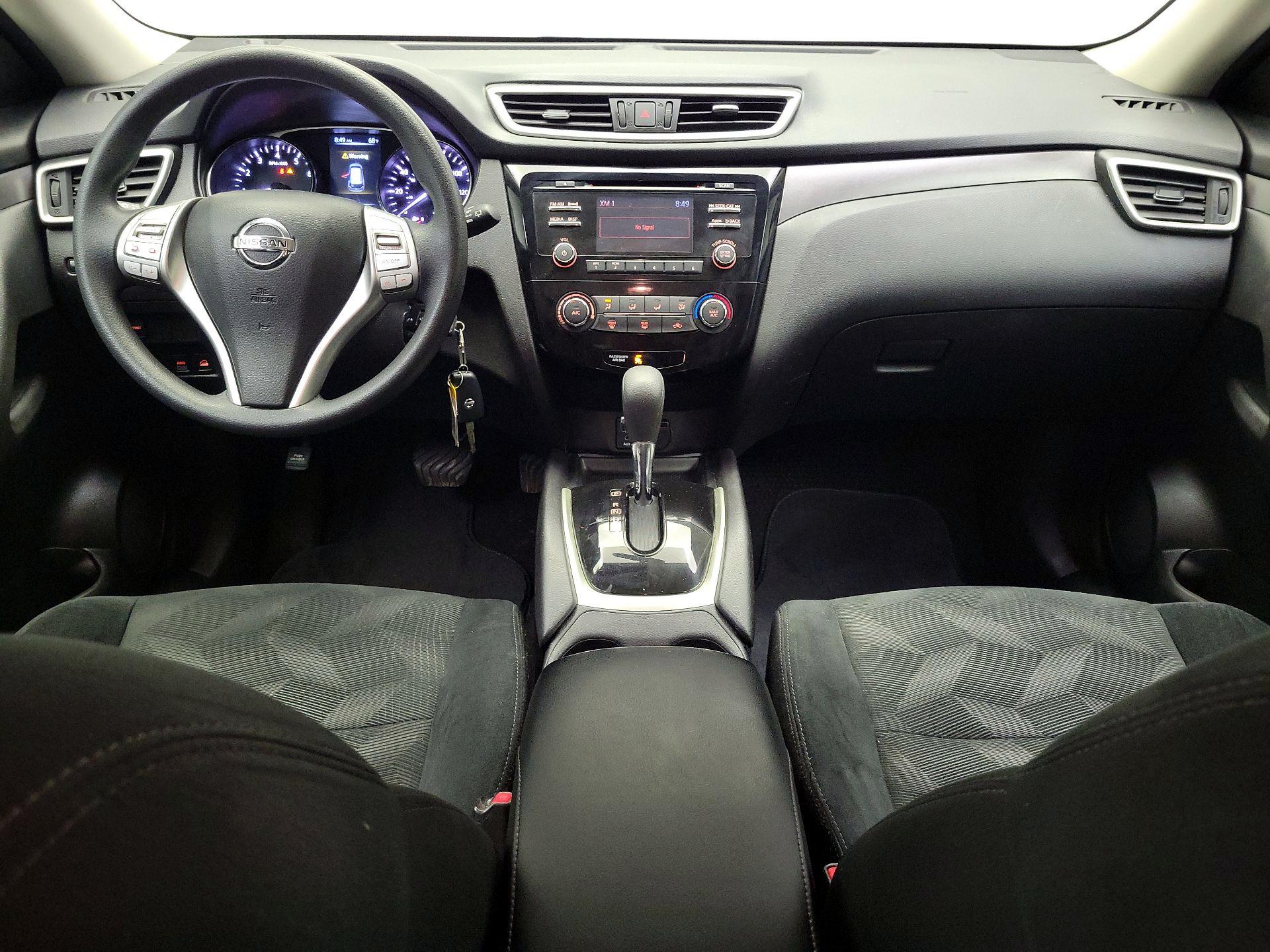 Thumbnail: 2016 Nissan Rogue - 9