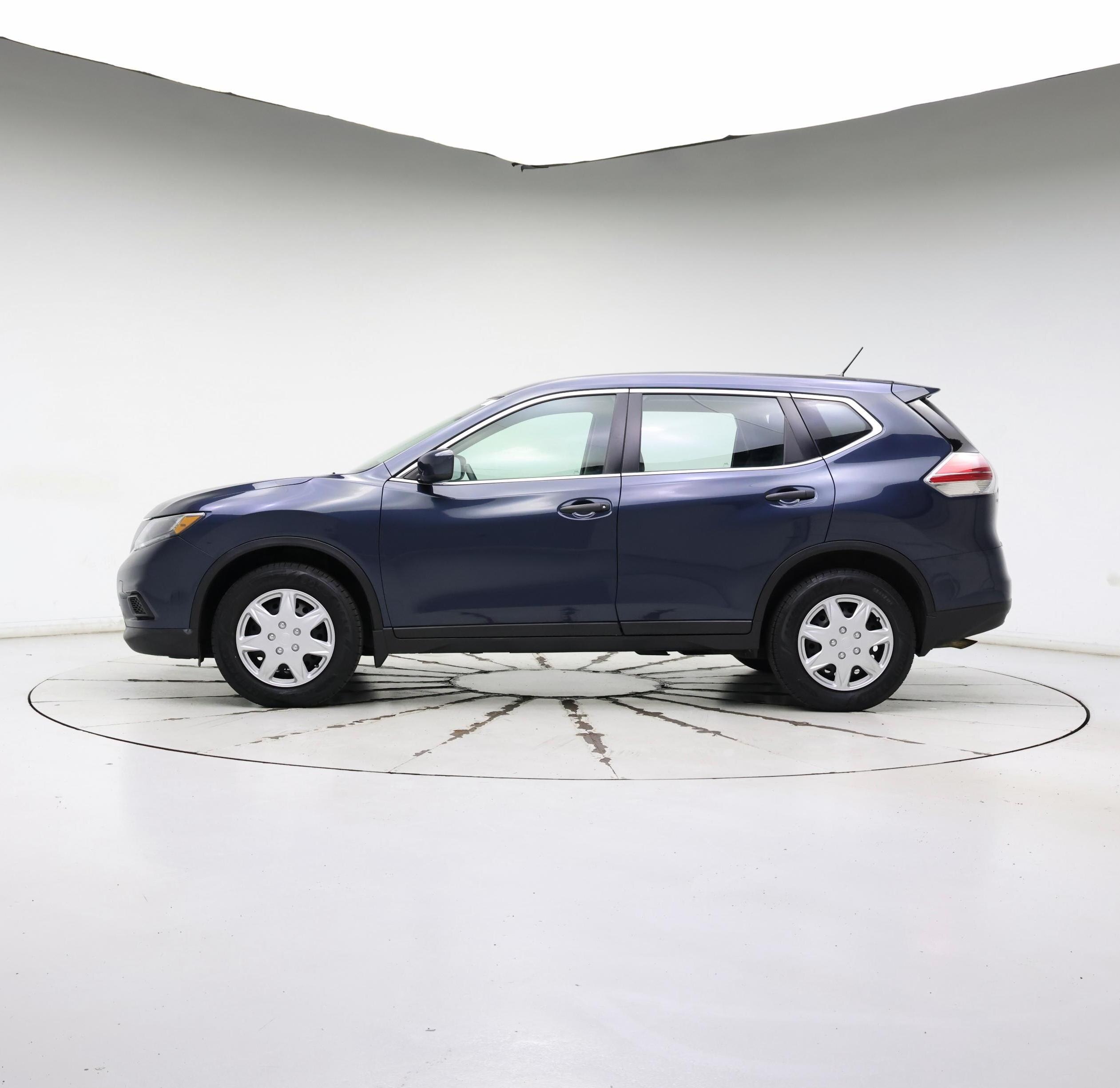 Thumbnail: 2016 Nissan Rogue - 3