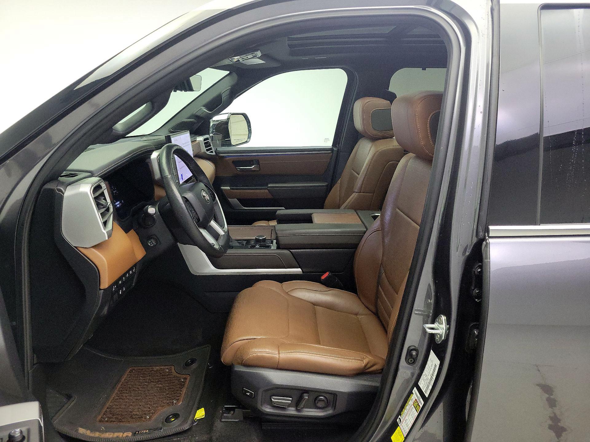 Thumbnail: 2023 Toyota Tundra - 11