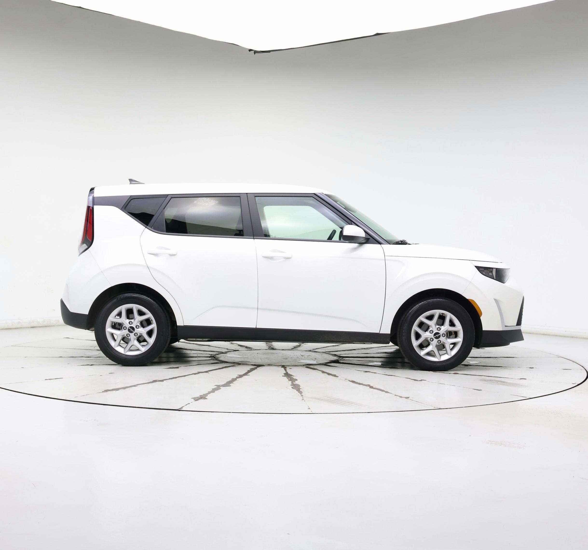 Thumbnail: 2024 Kia Soul - 7