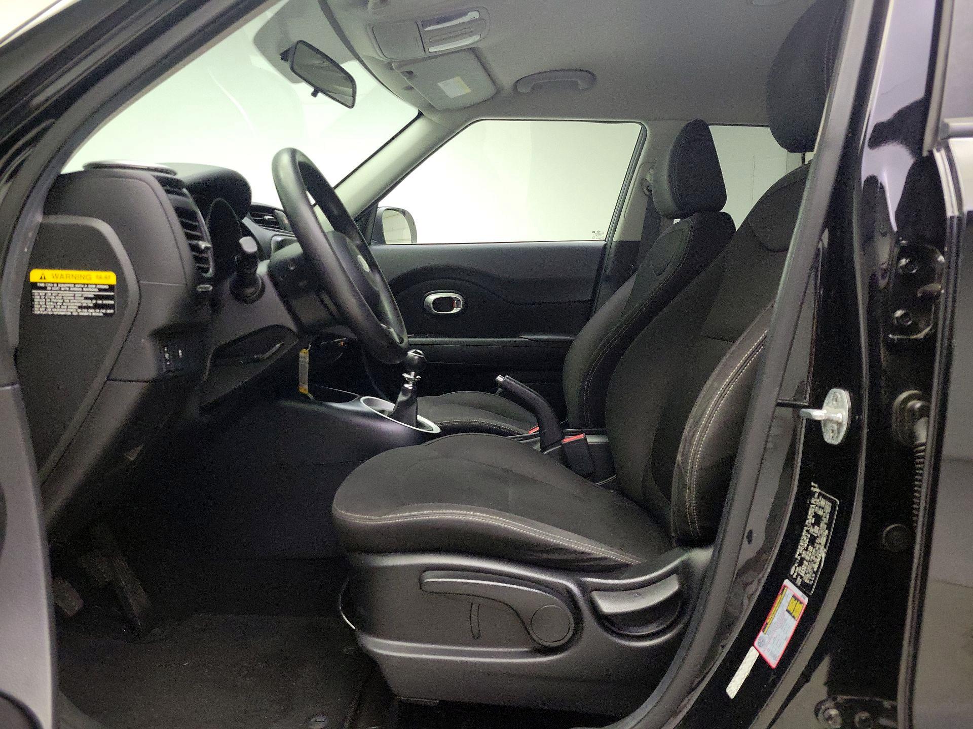 Thumbnail: 2016 Kia Soul - 11