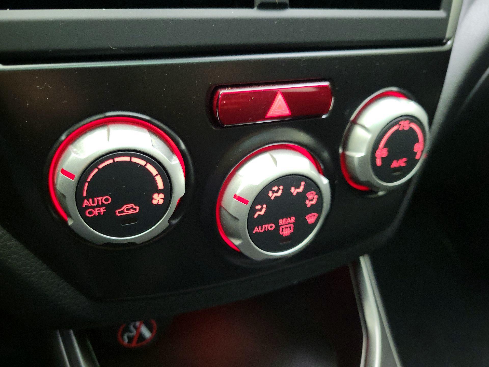 Thumbnail: 2014 Subaru Impreza - 15