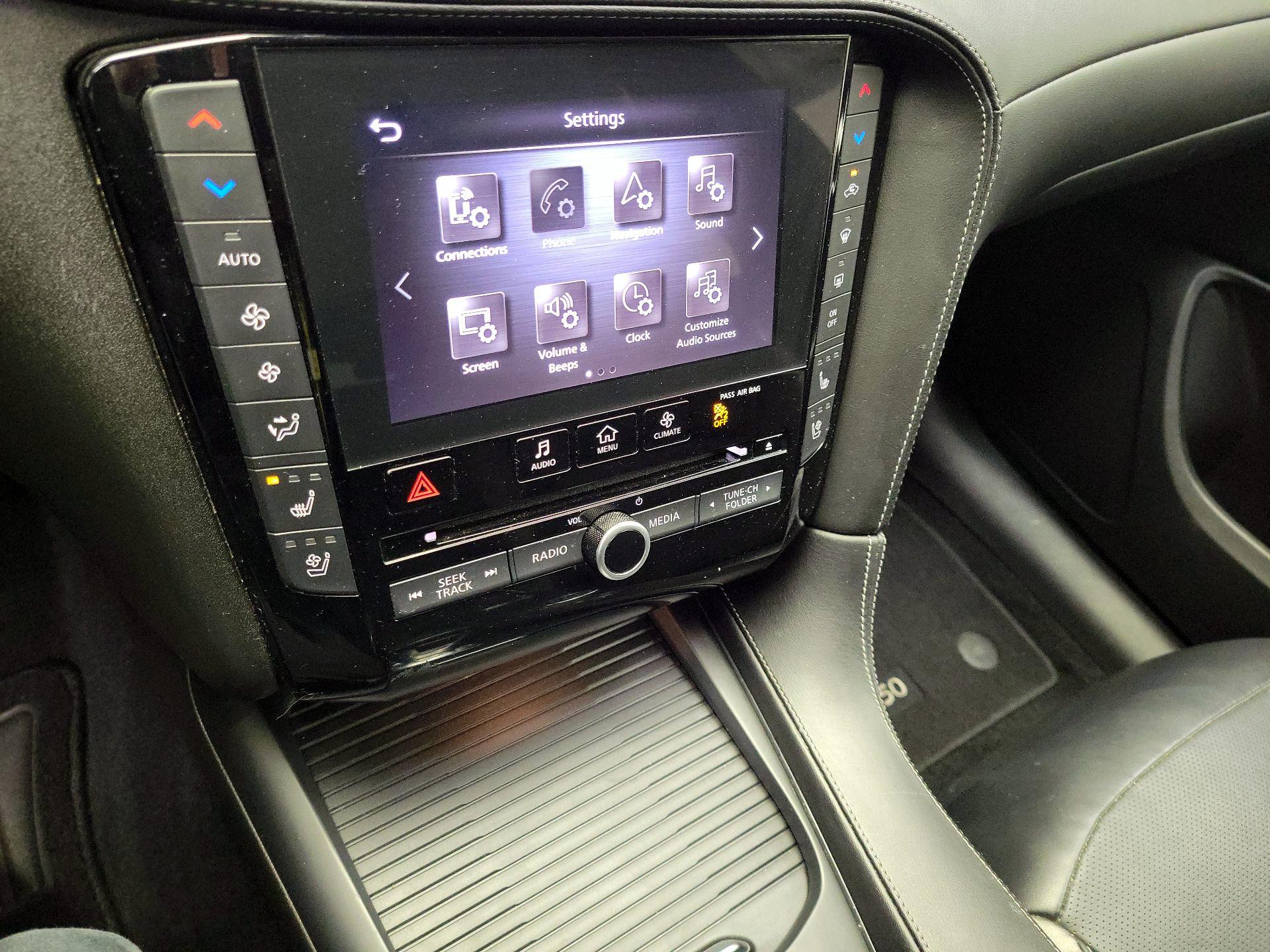 Thumbnail: 2021 INFINITI QX50 - 17