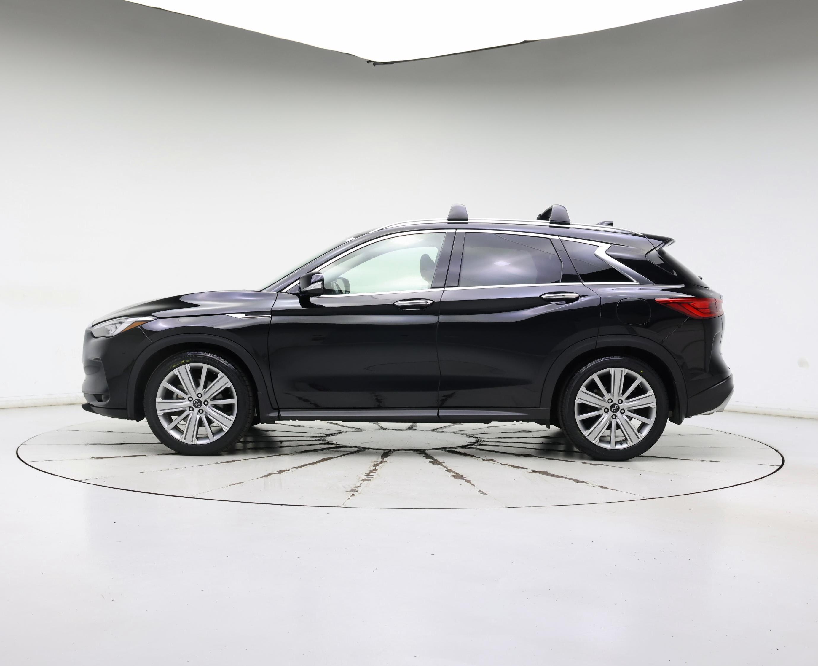 Thumbnail: 2021 INFINITI QX50 - 3