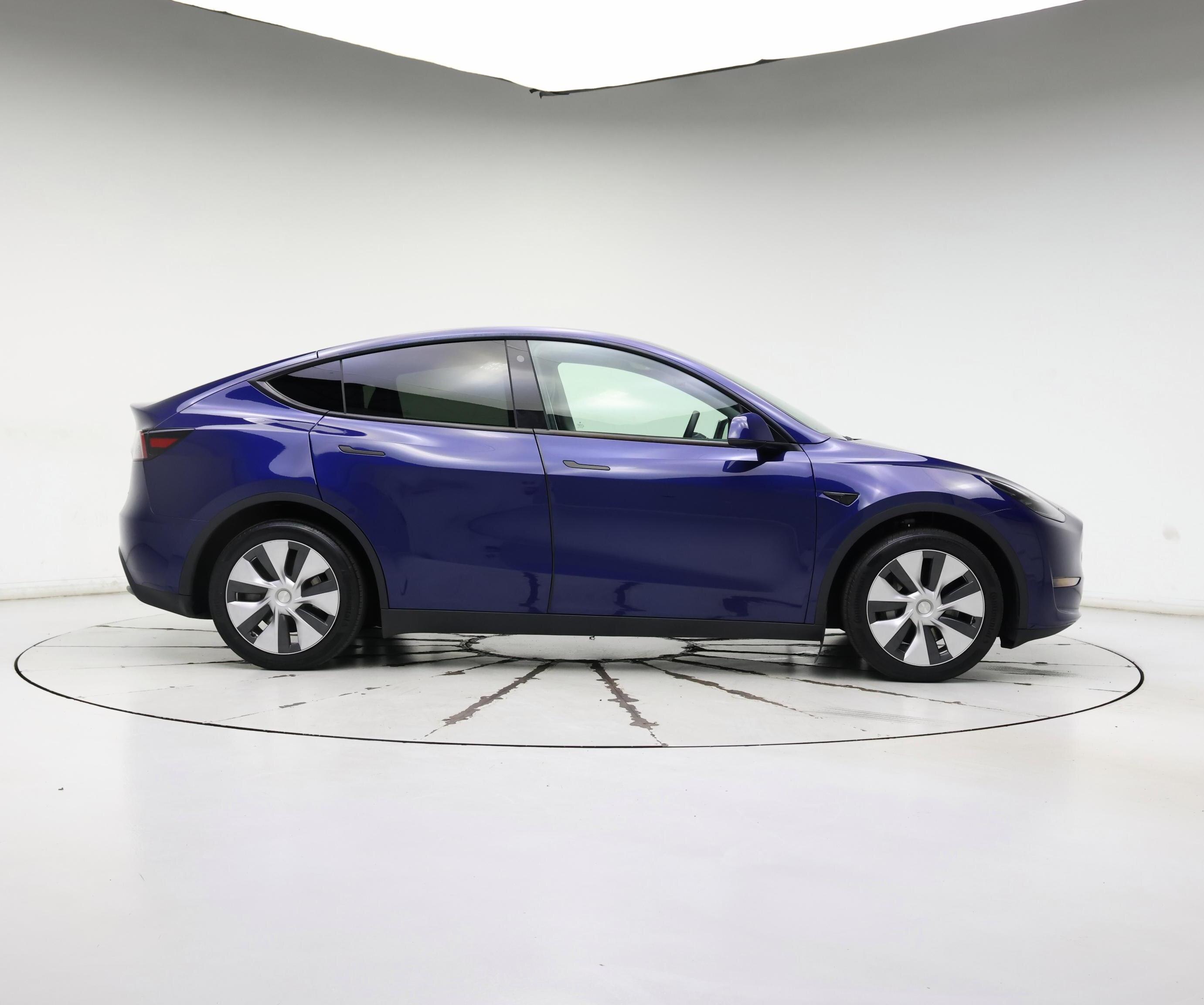 Thumbnail: 2023 Tesla Model Y - 7