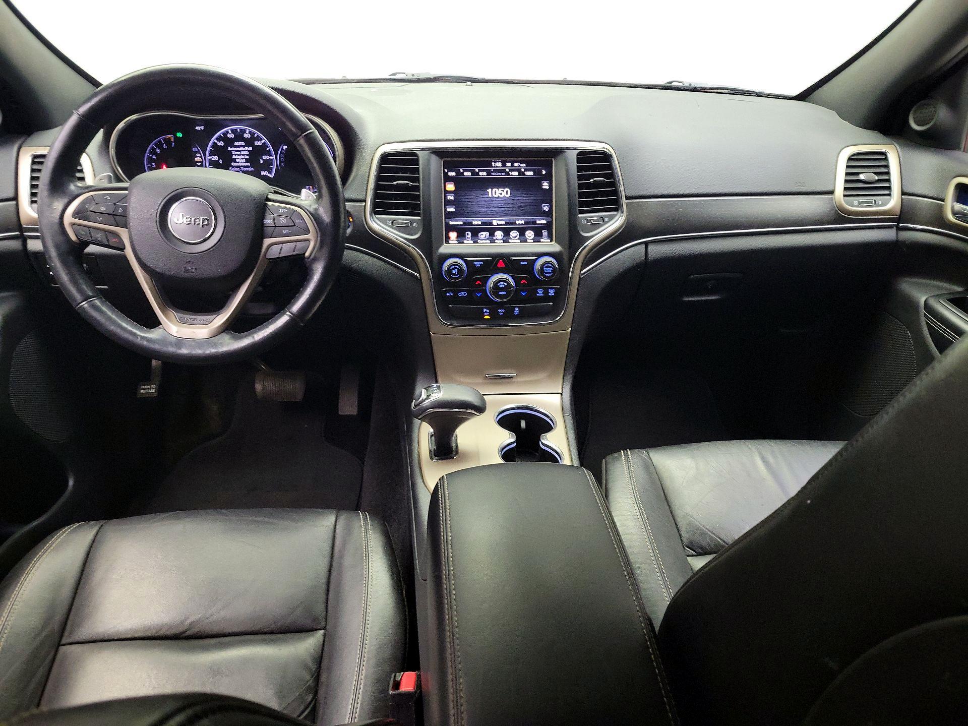 Thumbnail: 2015 Jeep Grand Cherokee - 9