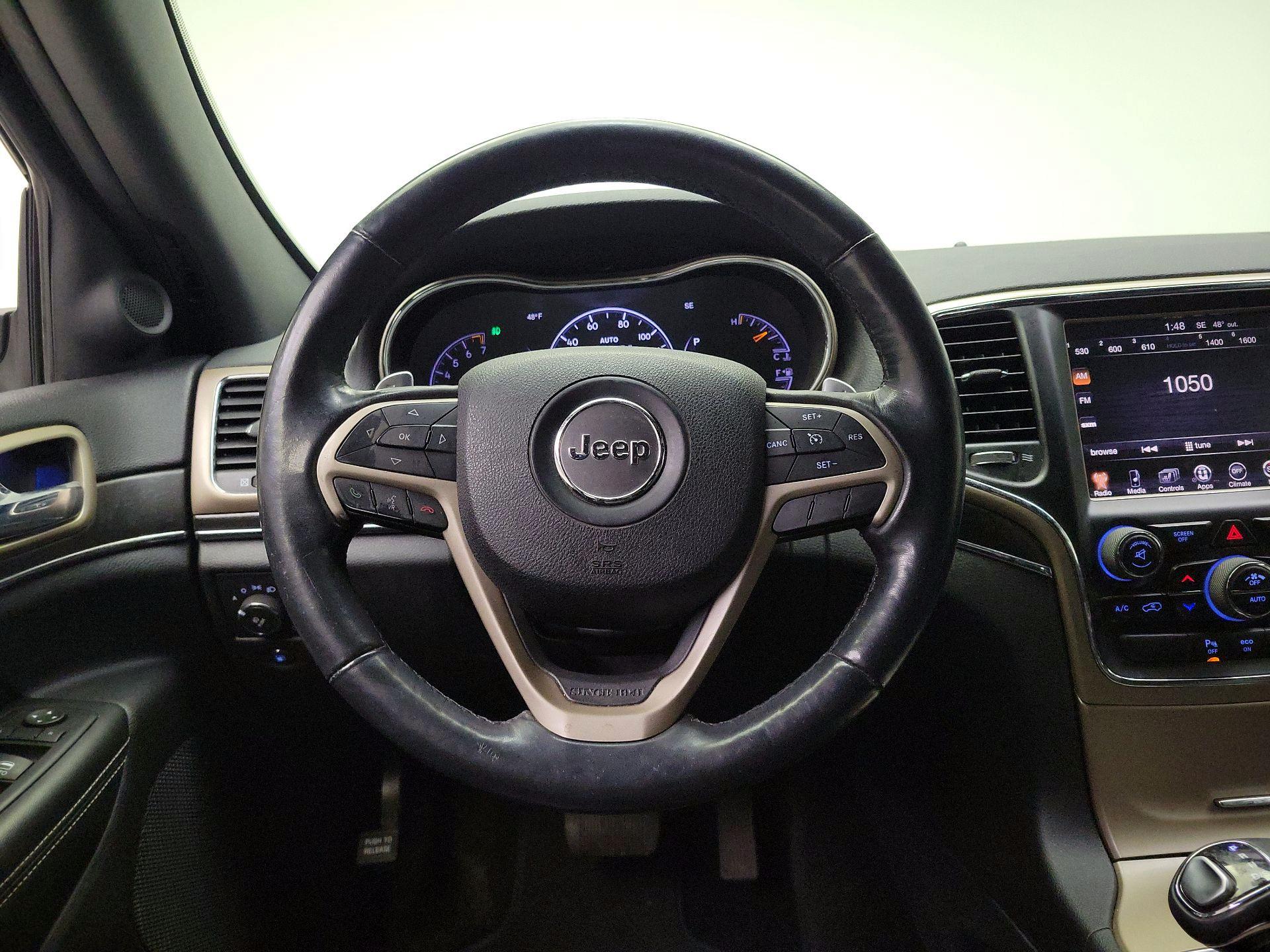 Thumbnail: 2015 Jeep Grand Cherokee - 10