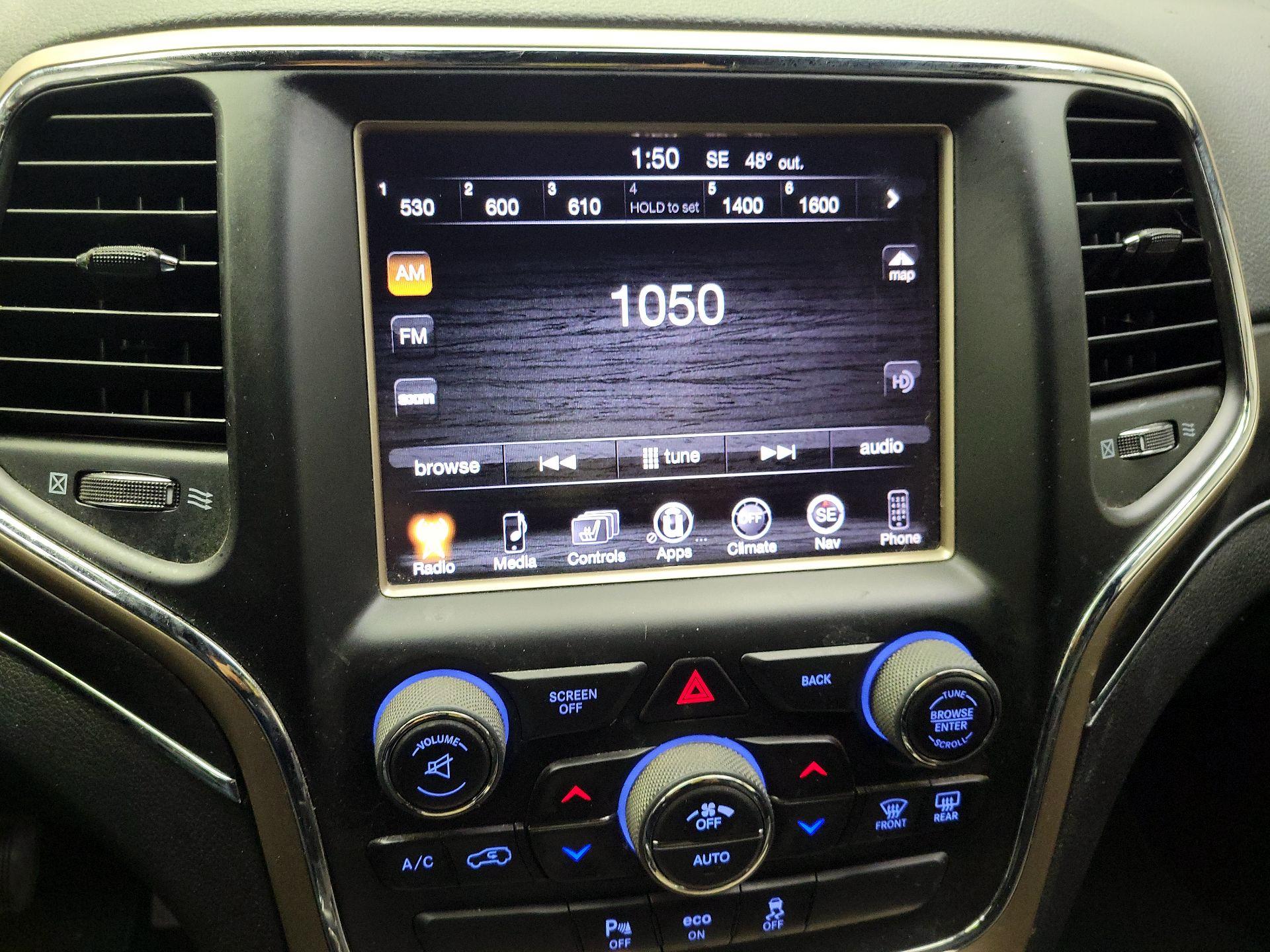 Thumbnail: 2015 Jeep Grand Cherokee - 16