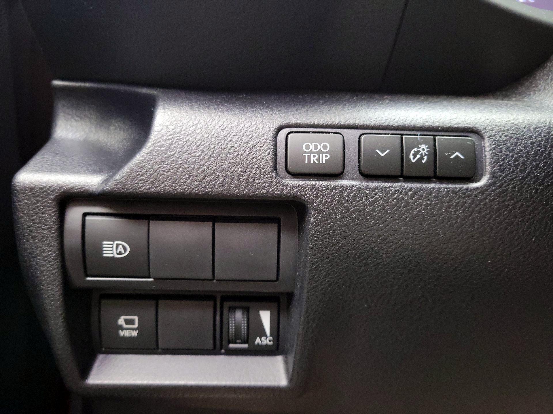 Thumbnail: 2021 Lexus IS - 13