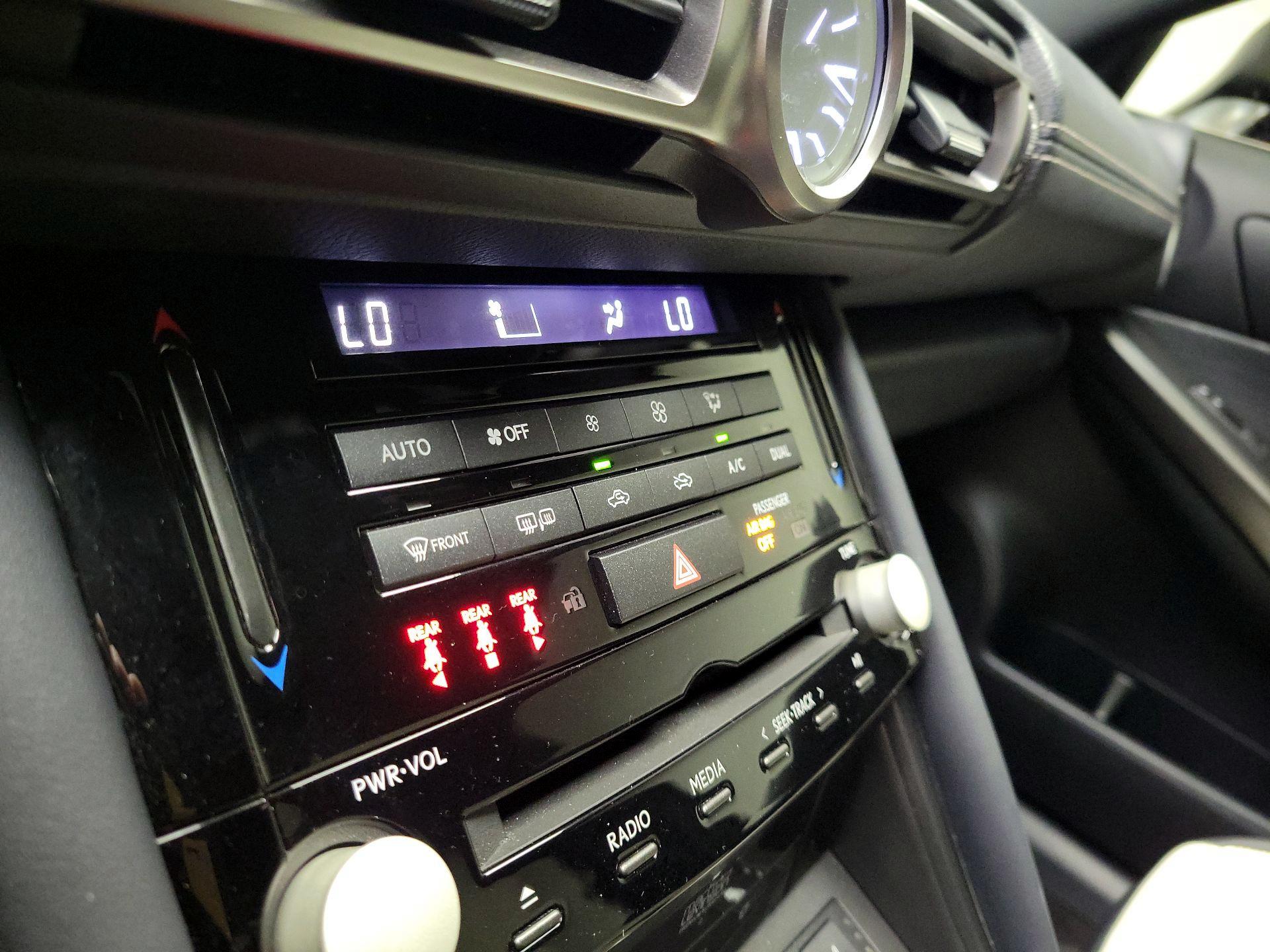 Thumbnail: 2021 Lexus IS - 16