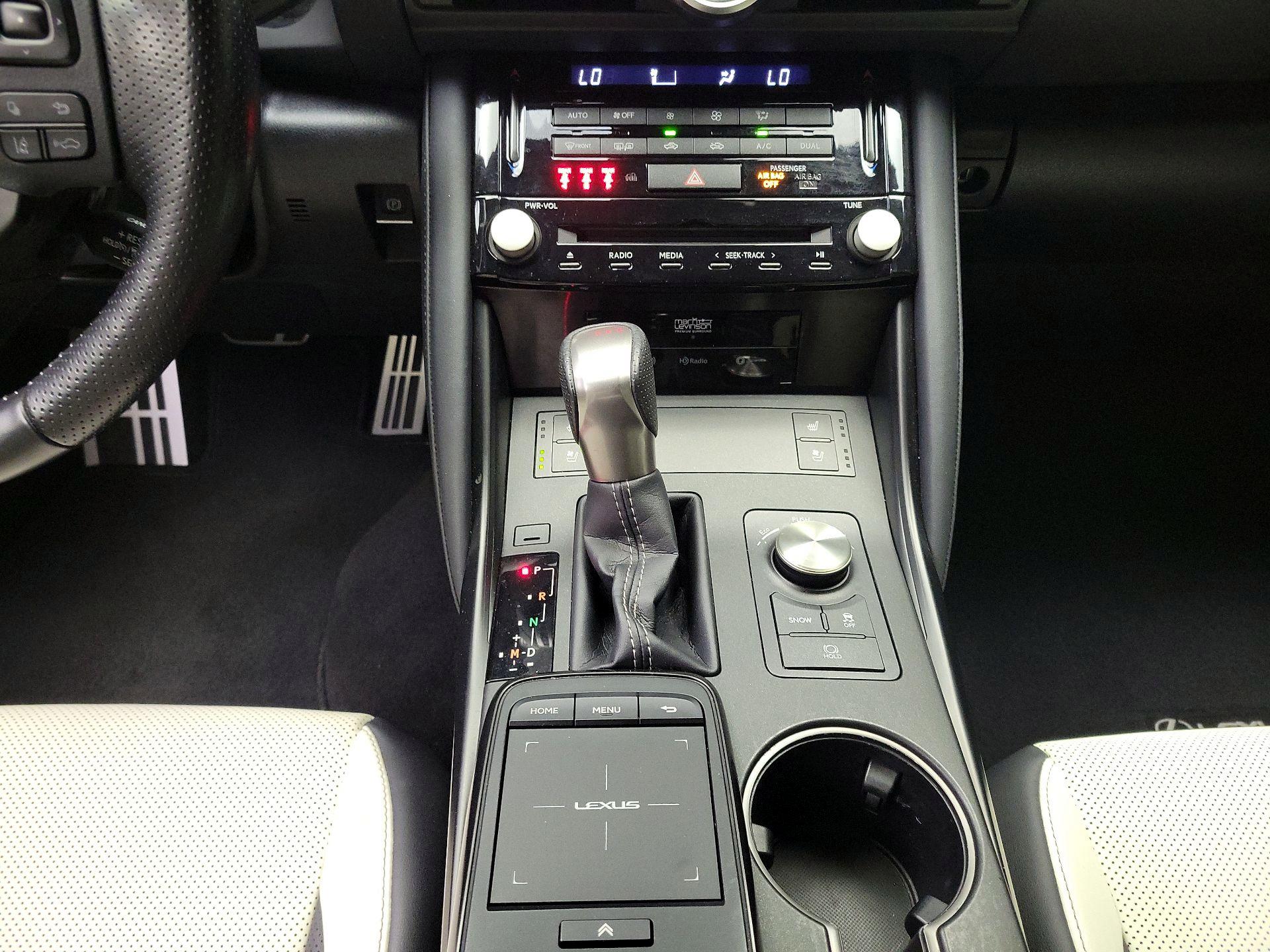 Thumbnail: 2021 Lexus IS - 17