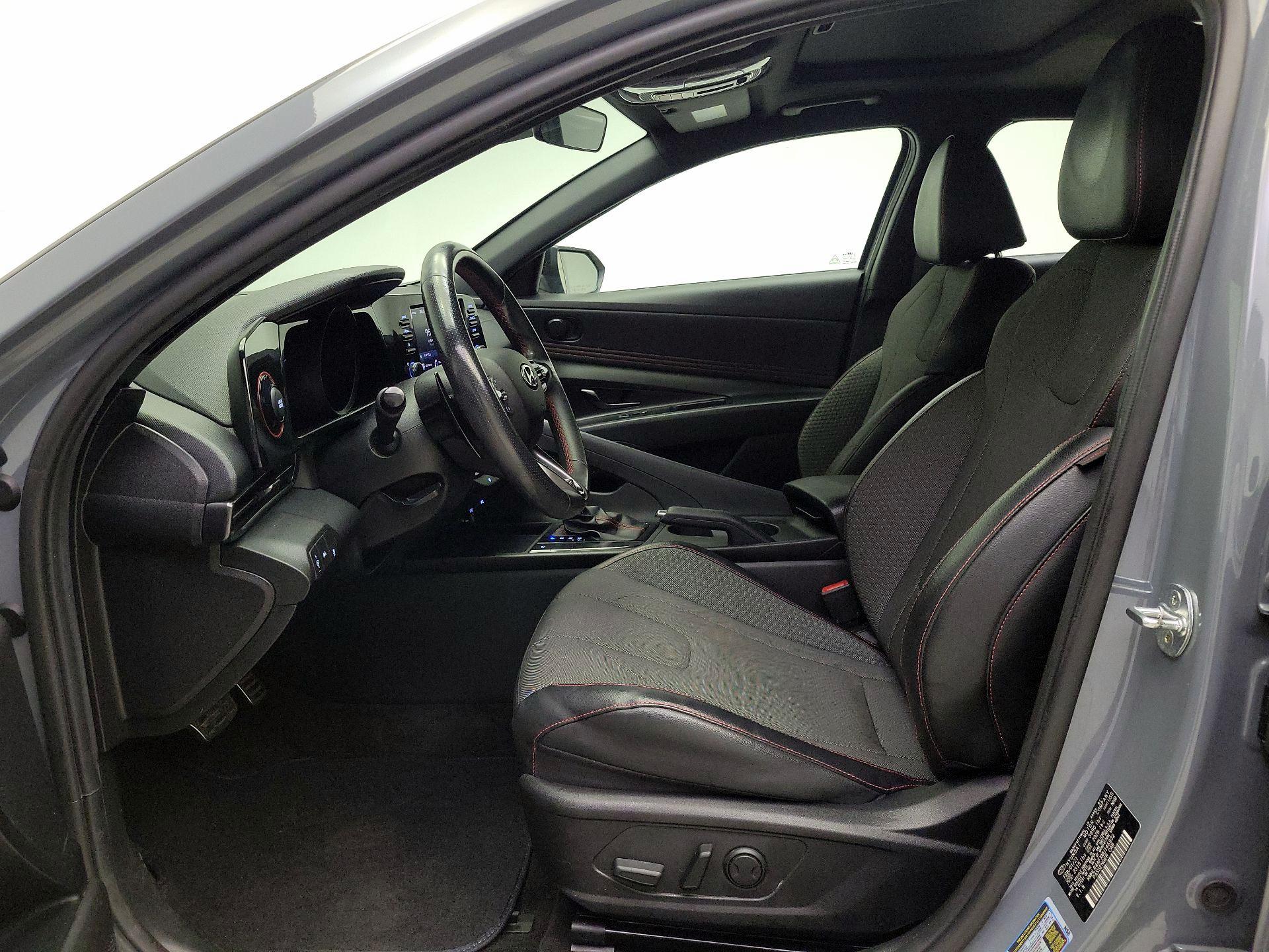 Thumbnail: 2021 Hyundai Elantra - 11