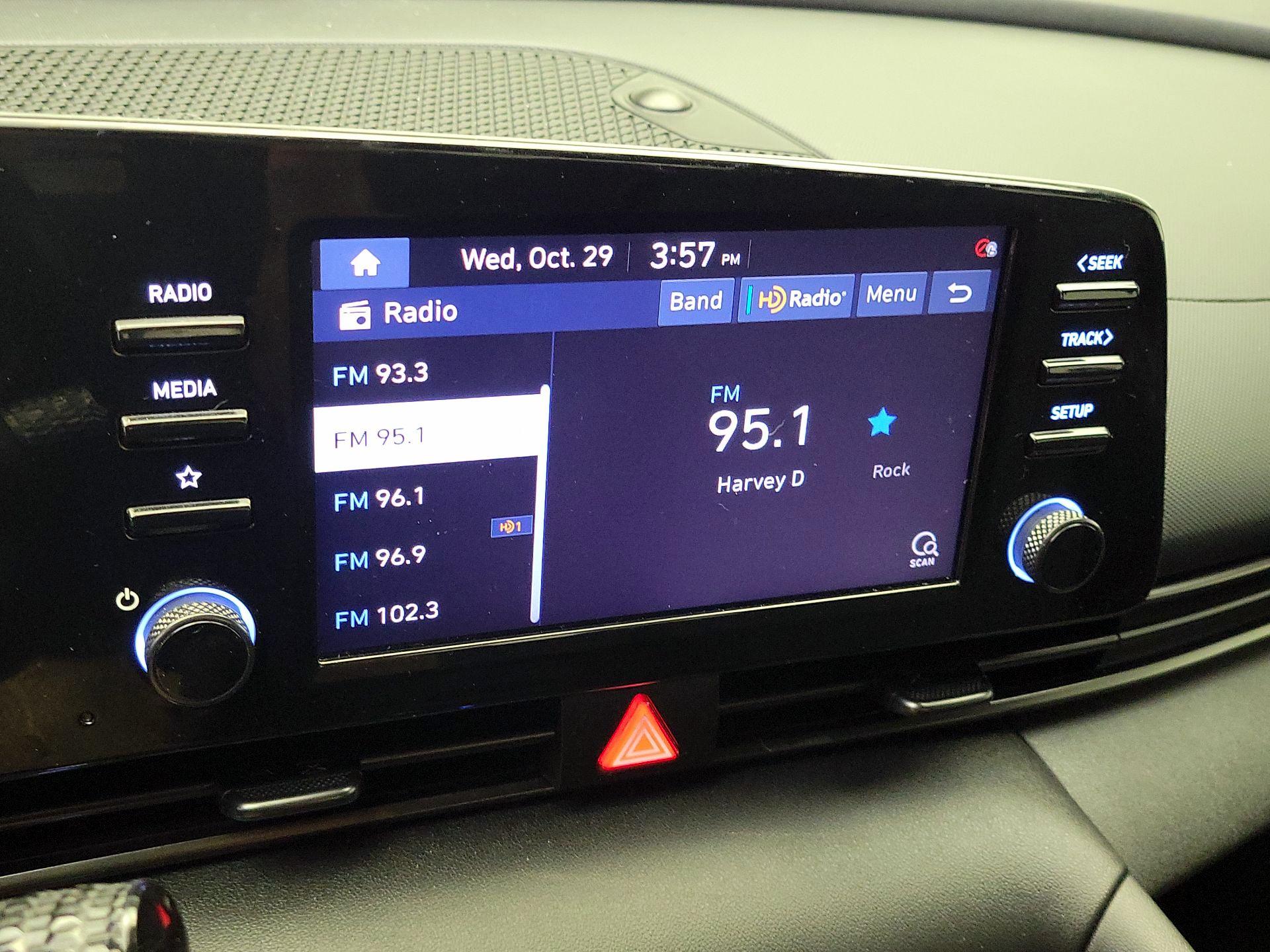 Thumbnail: 2021 Hyundai Elantra - 15