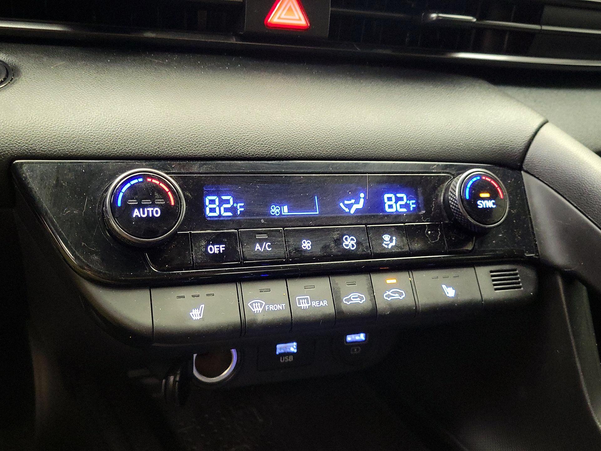 Thumbnail: 2021 Hyundai Elantra - 16