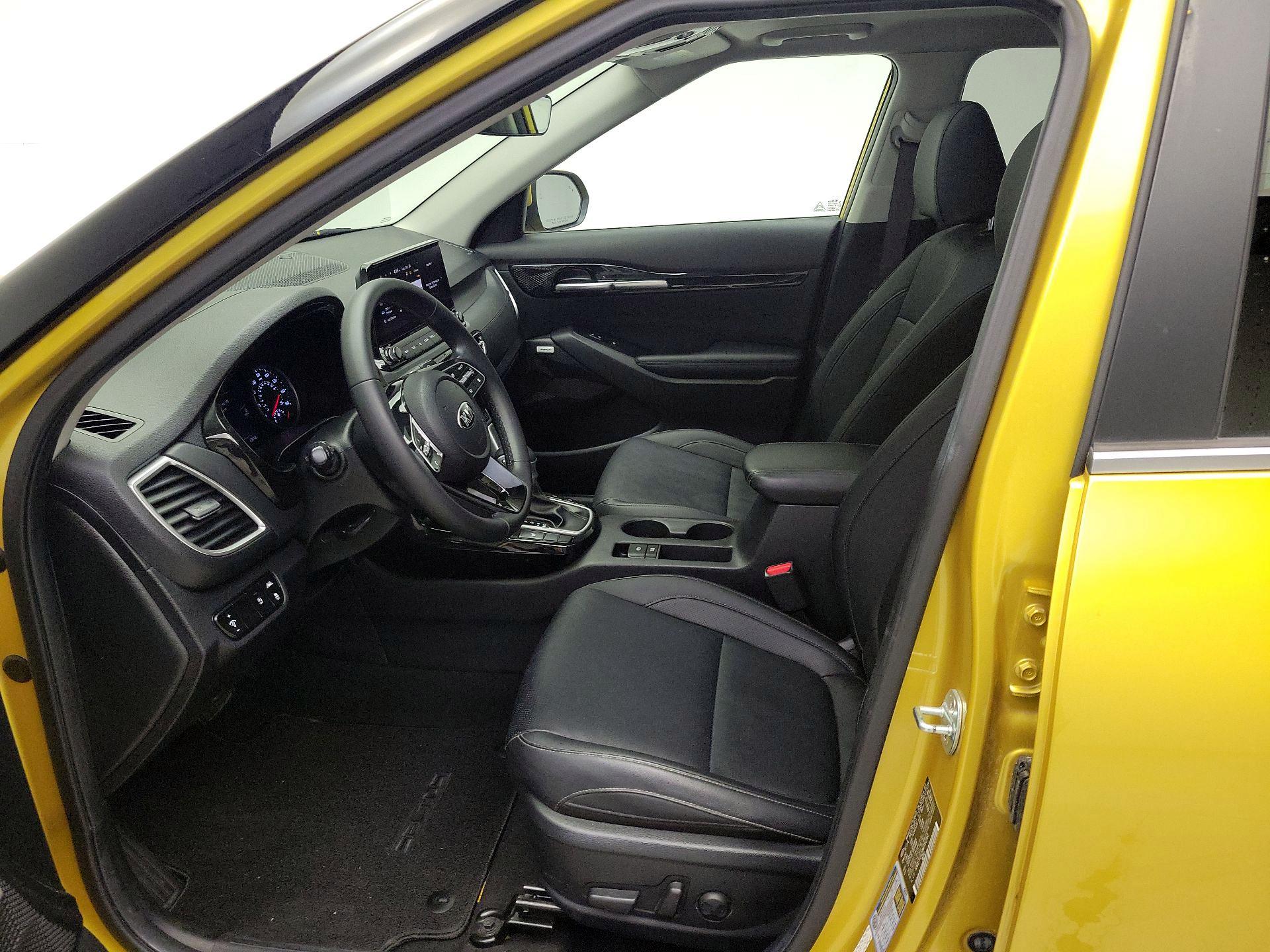 Thumbnail: 2021 Kia Seltos - 11