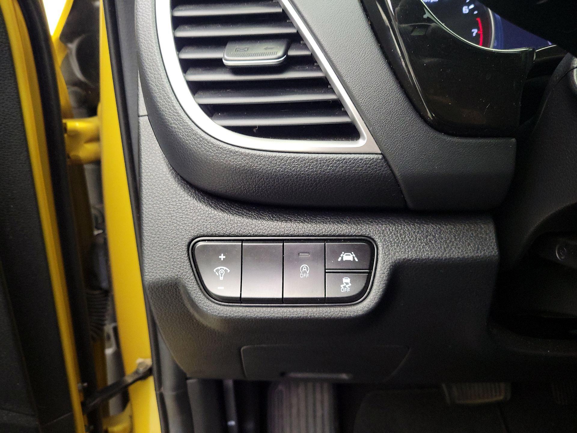 Thumbnail: 2021 Kia Seltos - 13