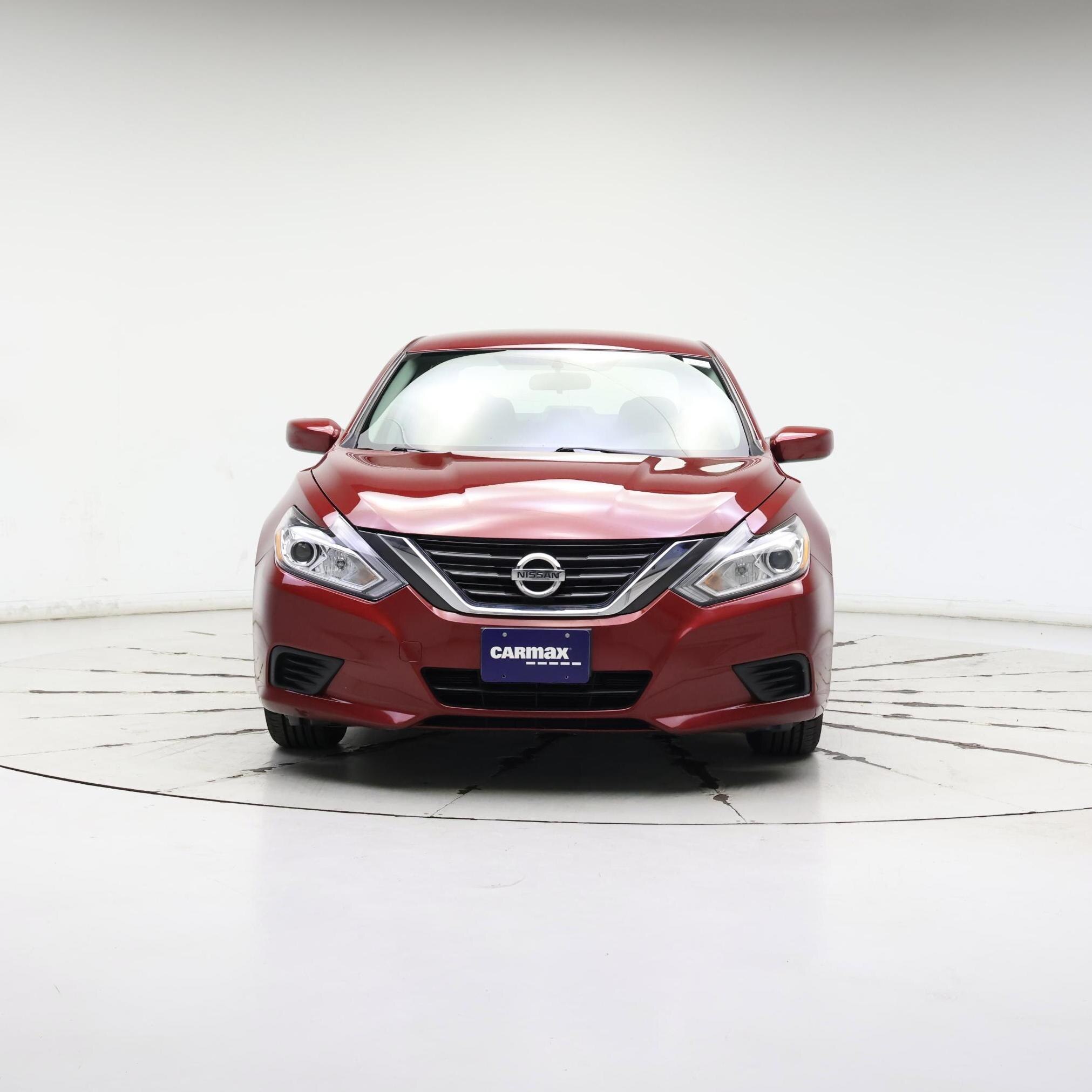 Thumbnail: 2017 Nissan Altima - 5