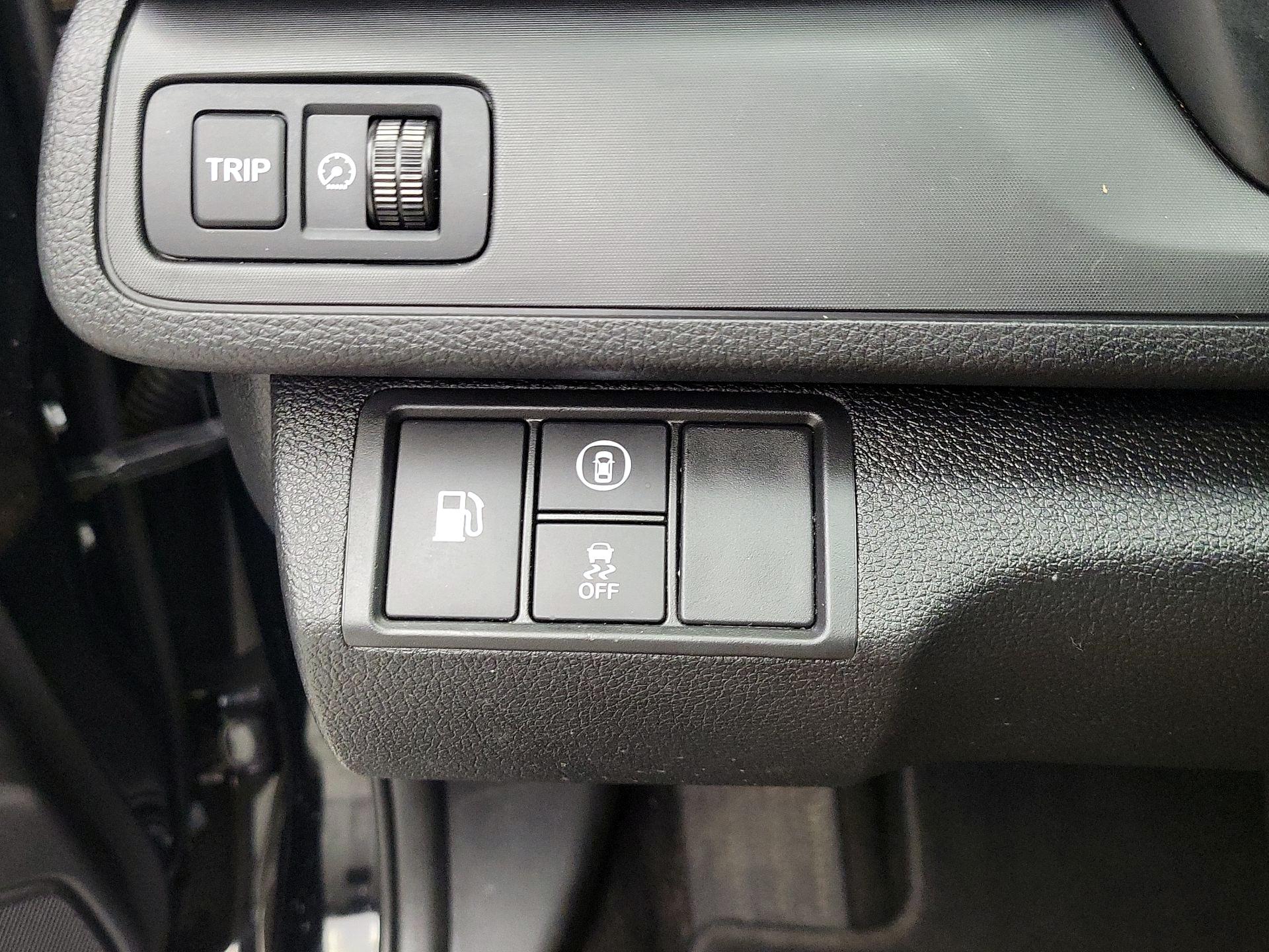 Thumbnail: 2021 Honda Insight - 13