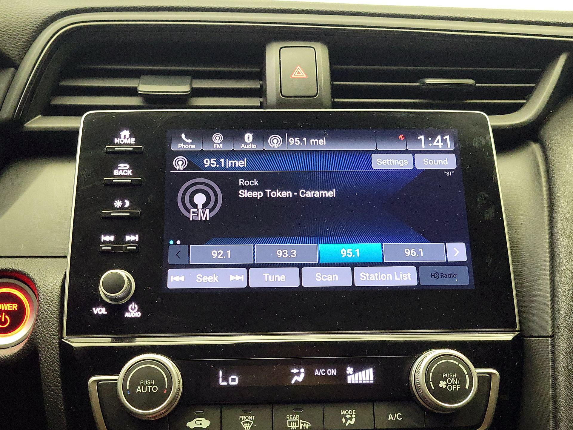 Thumbnail: 2021 Honda Insight - 15