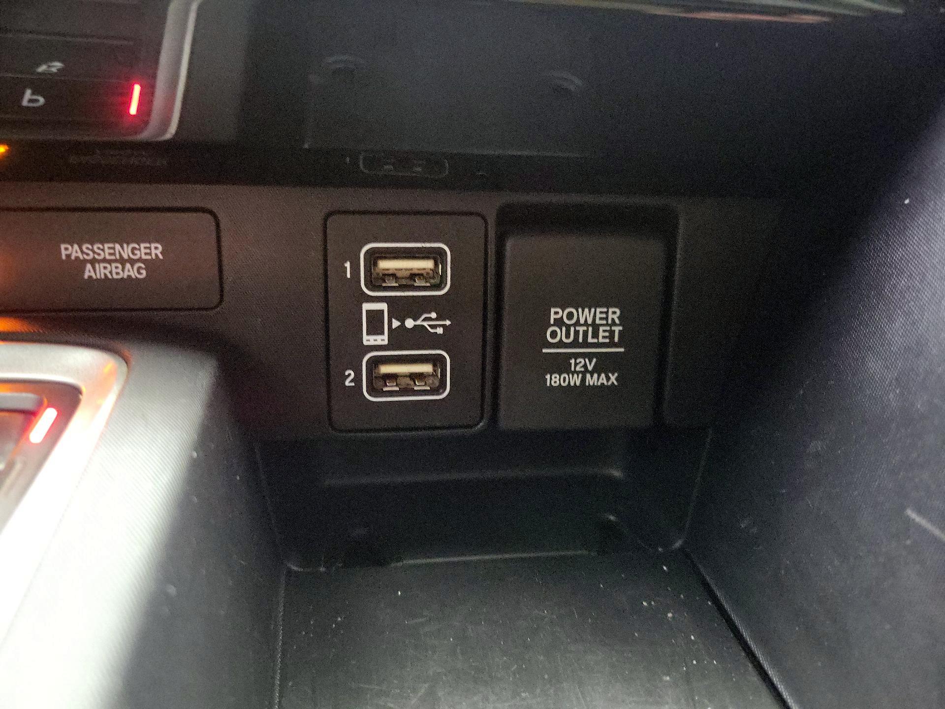 Thumbnail: 2021 Honda Insight - 18