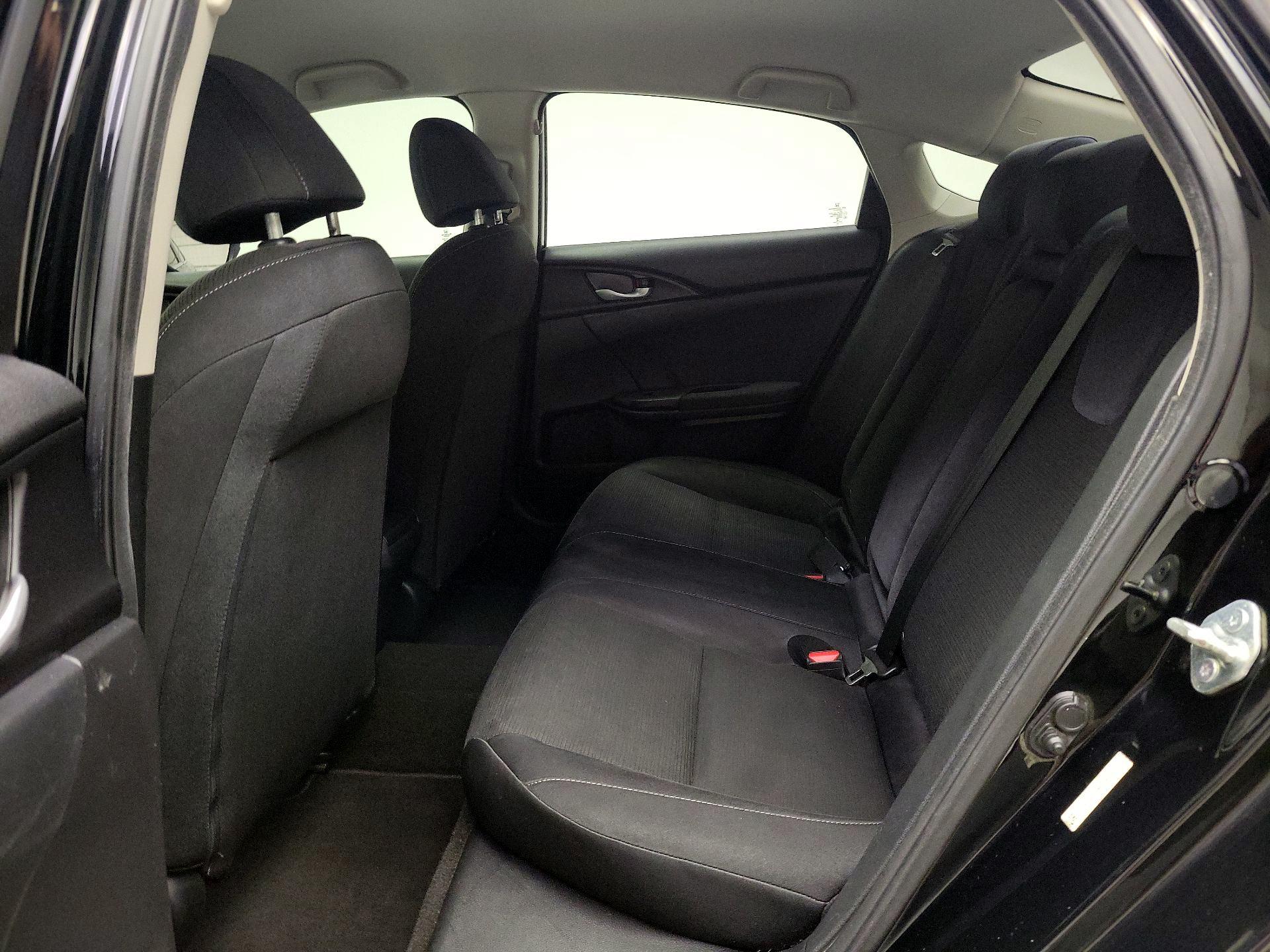 Thumbnail: 2021 Honda Insight - 19