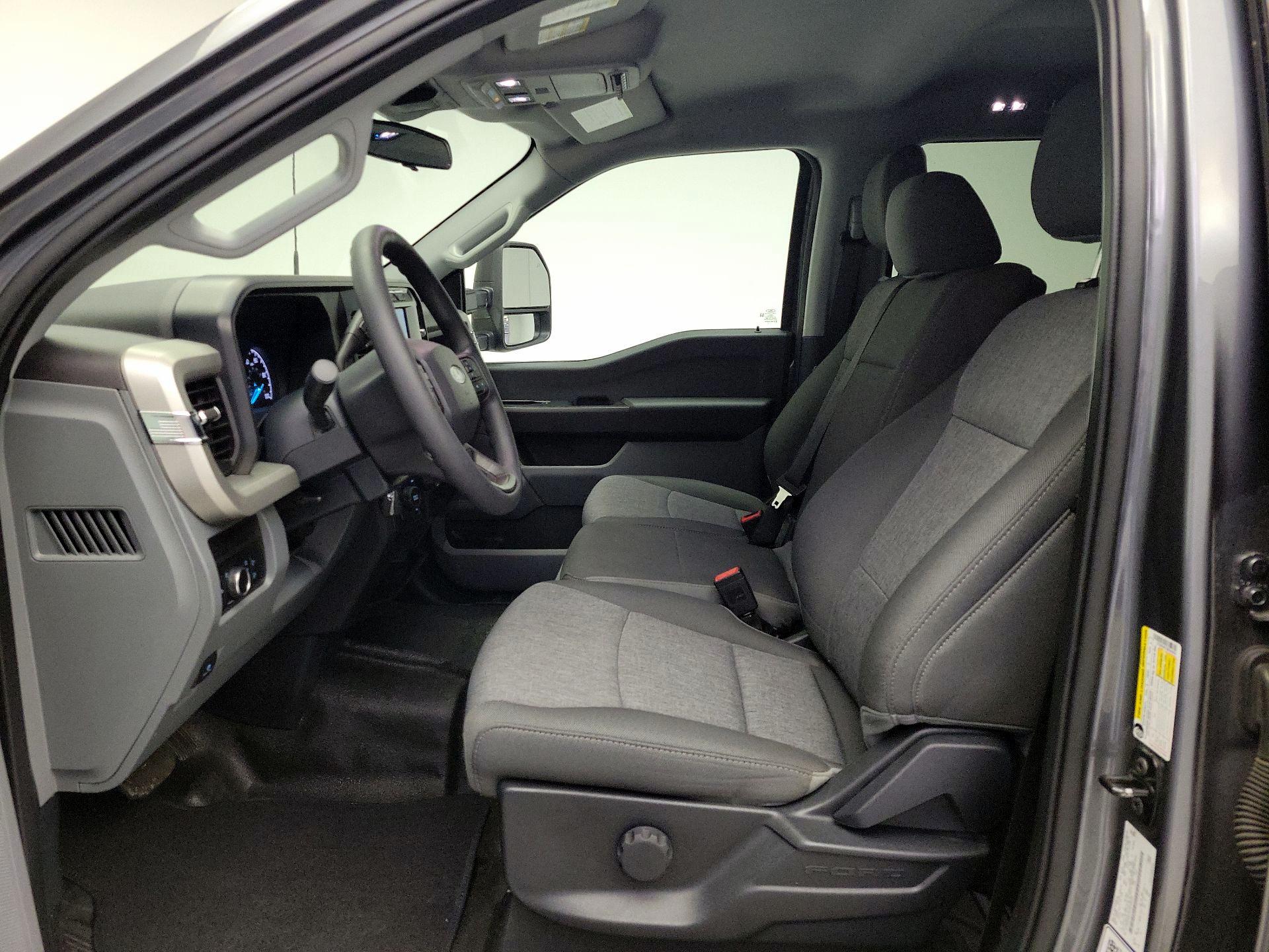 Thumbnail: 2024 Ford F-350 - 9