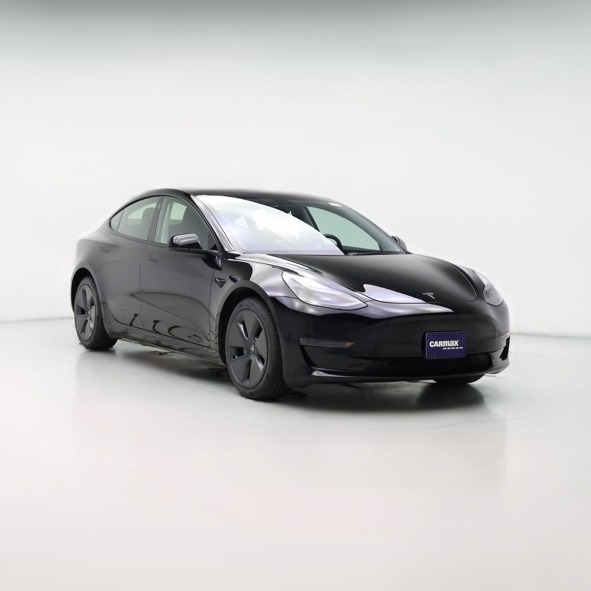 Thumbnail: 2023 Tesla Model 3 - 1