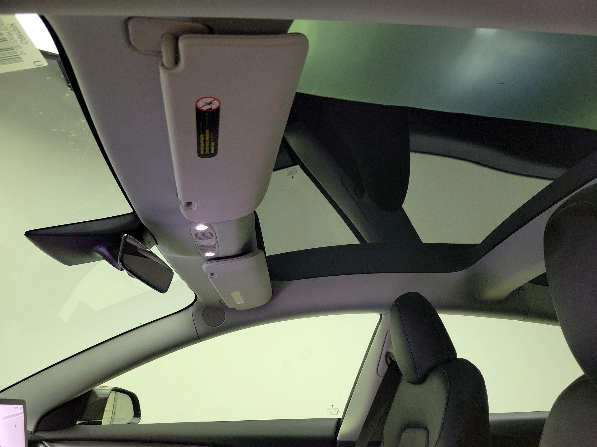 Thumbnail: 2023 Tesla Model 3 - 18