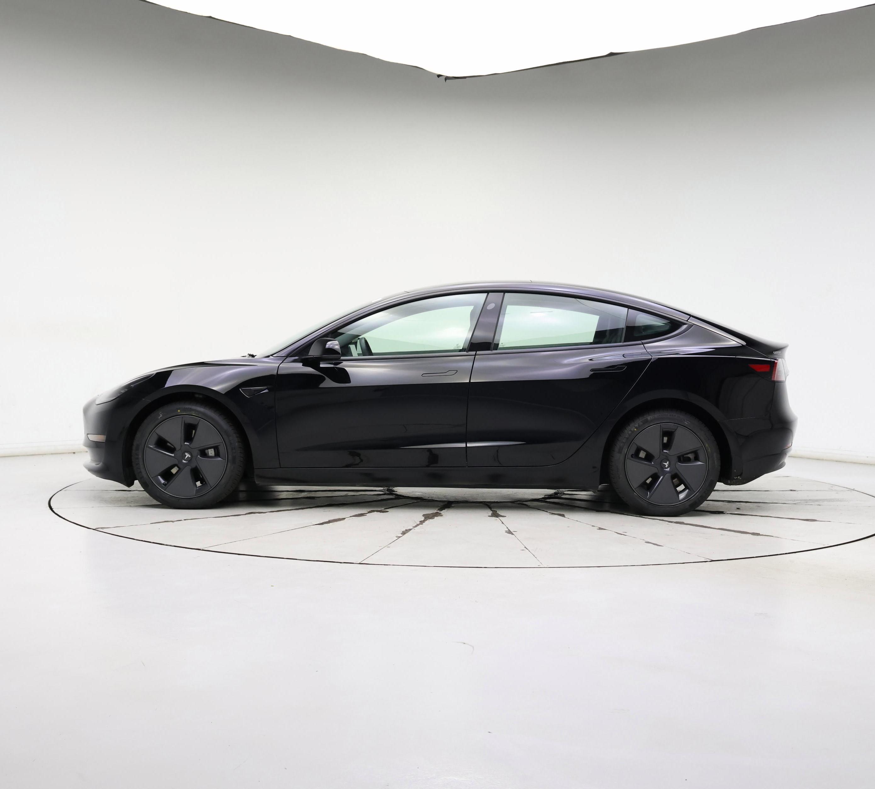 Thumbnail: 2023 Tesla Model 3 - 3