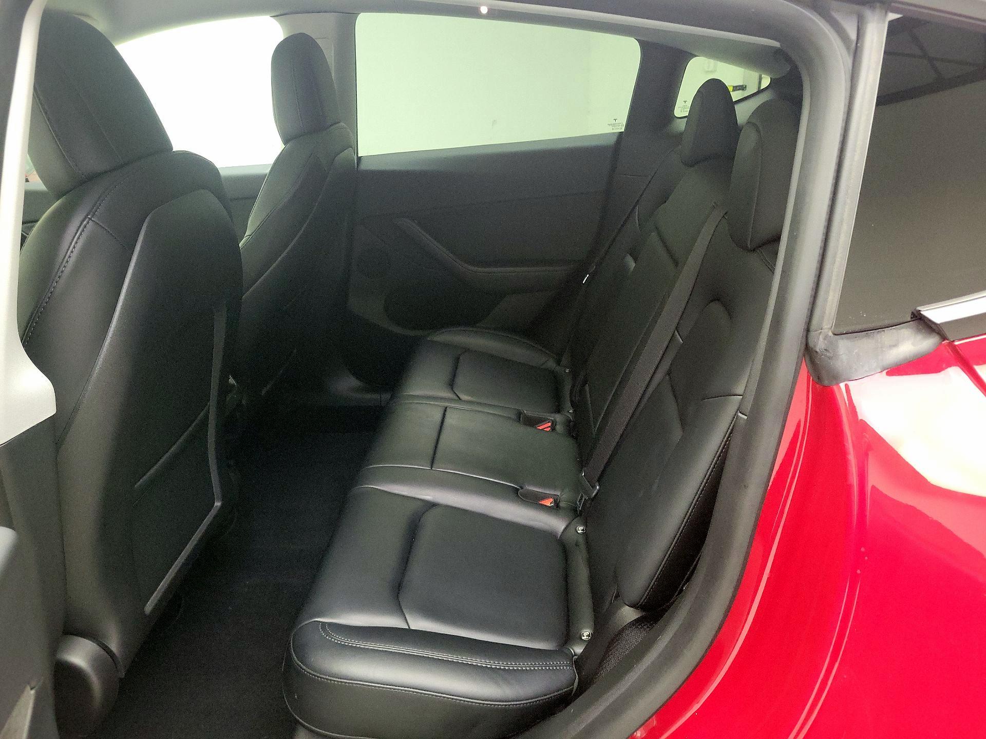 Thumbnail: 2022 Tesla Model Y - 18