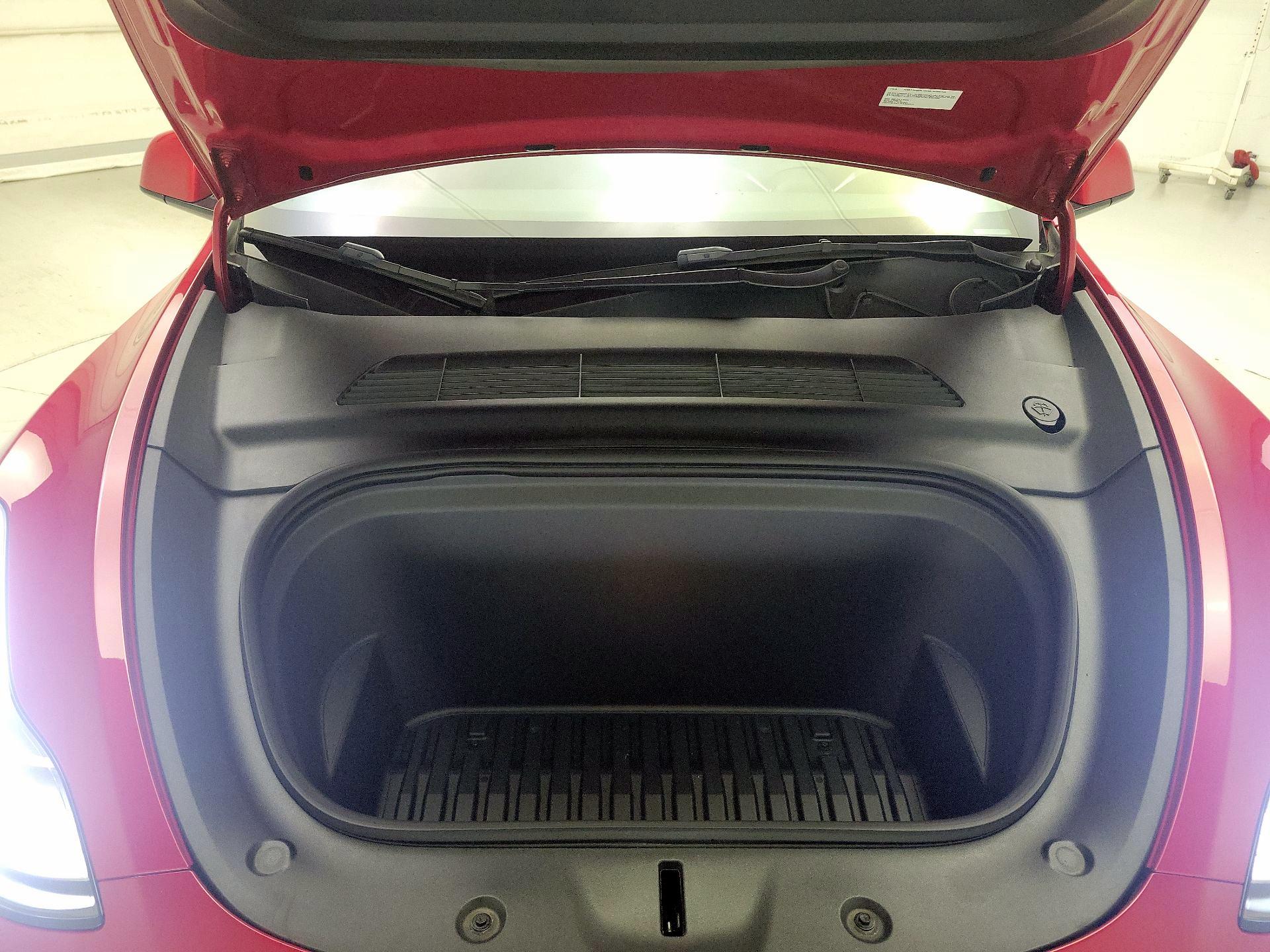 Thumbnail: 2022 Tesla Model Y - 20