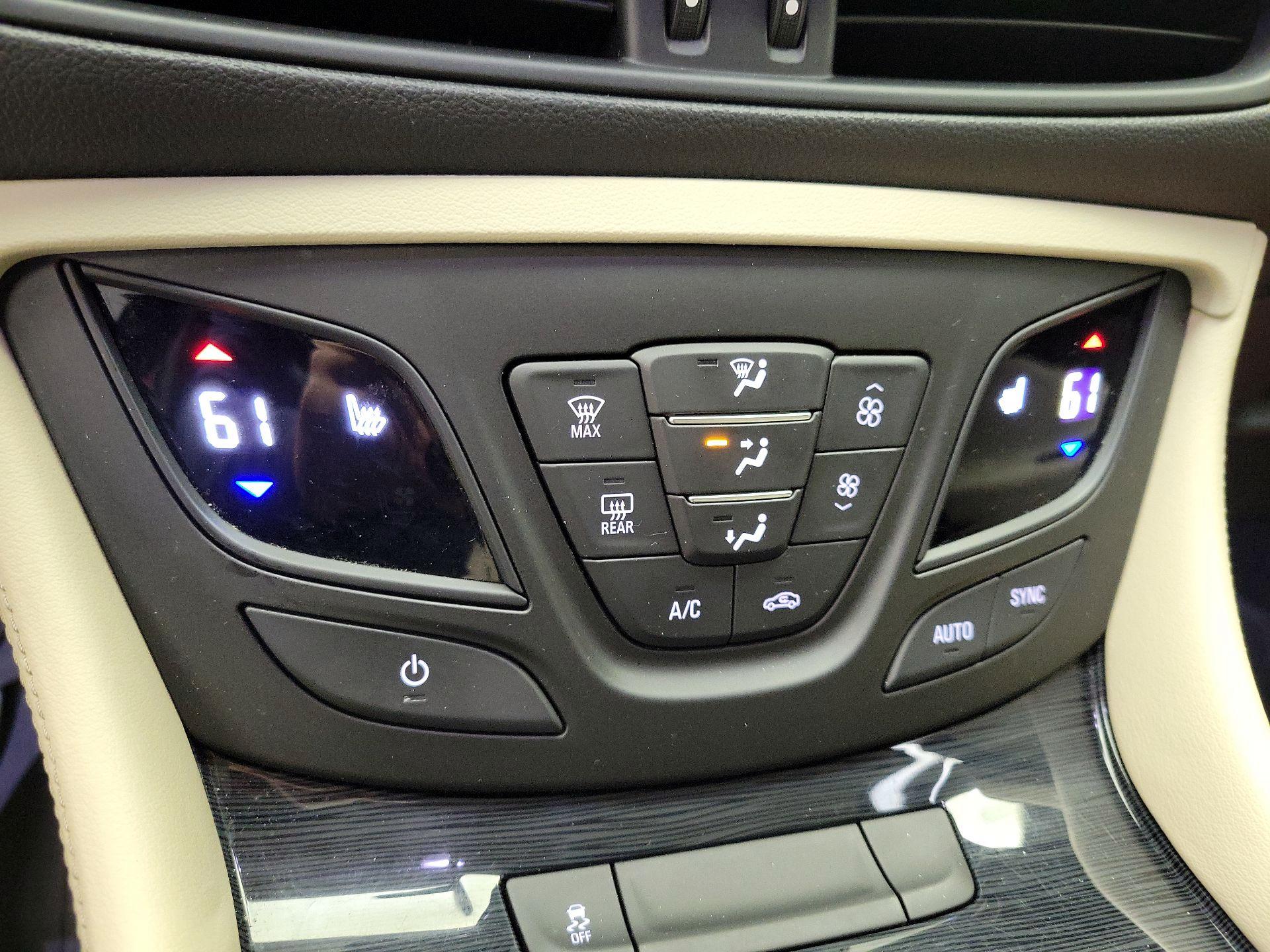 Thumbnail: 2017 Buick Envision - 15