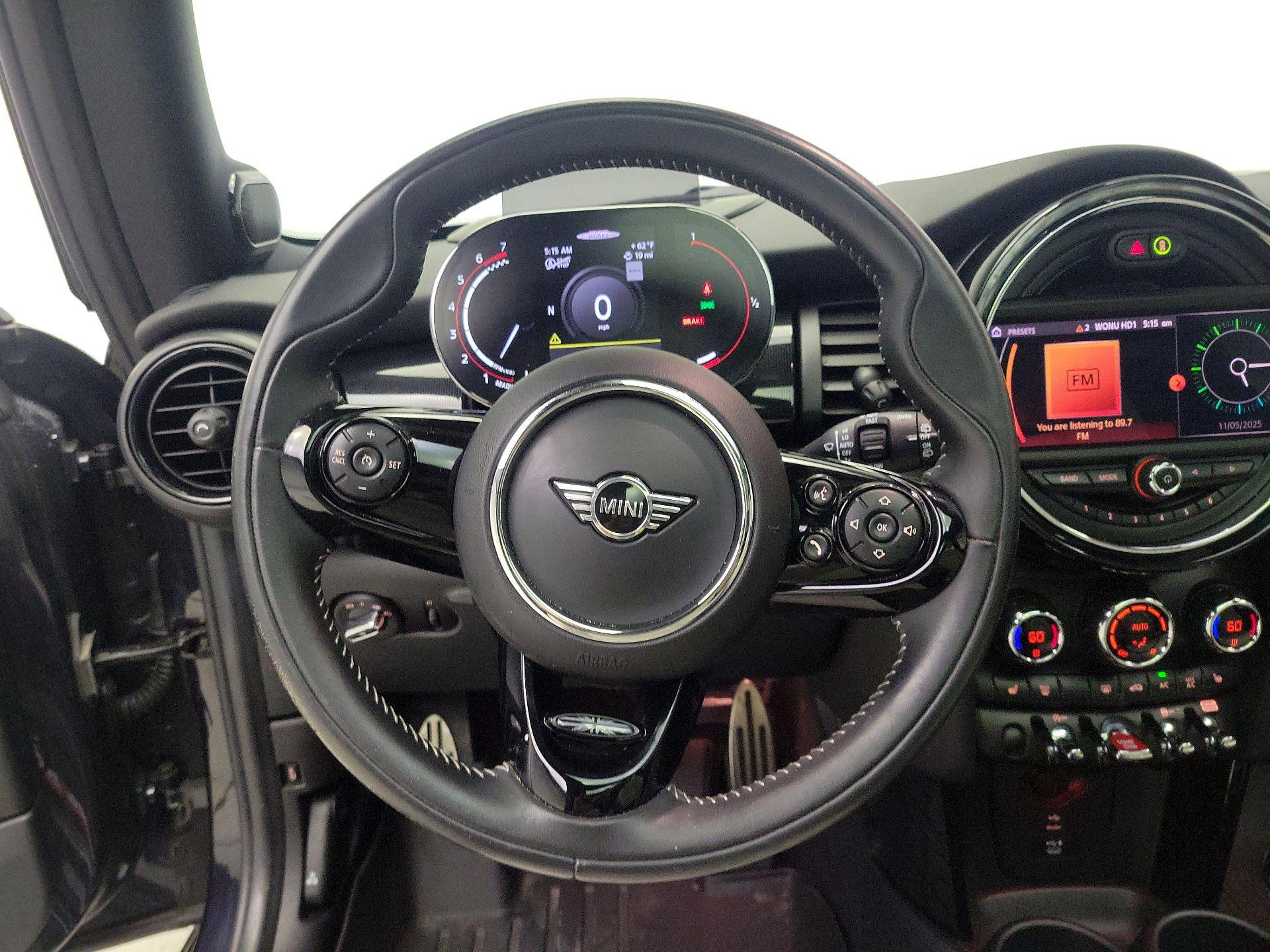 Thumbnail: 2021 MINI Cooper Hardtop - 10