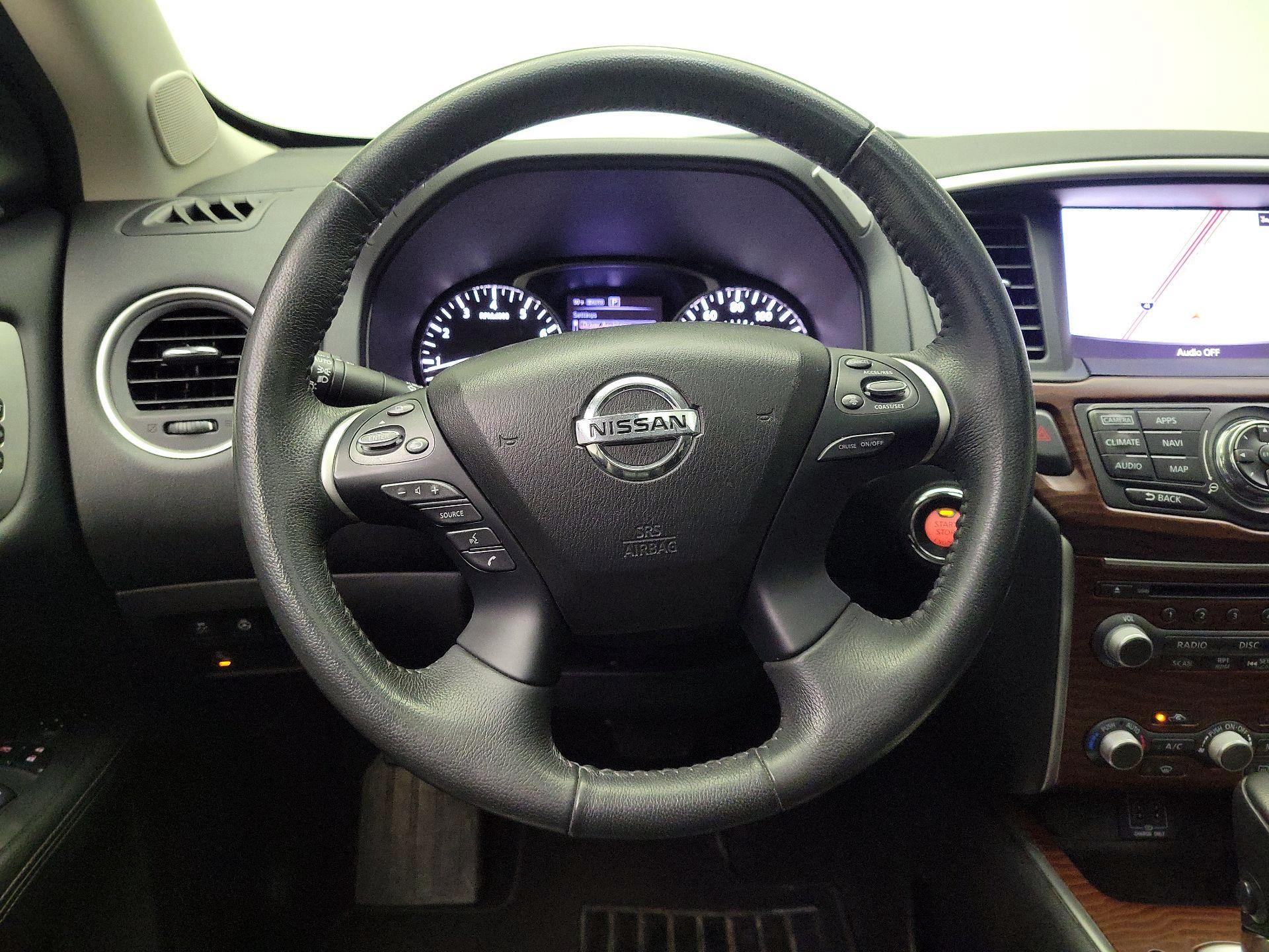 Thumbnail: 2018 Nissan Pathfinder - 10