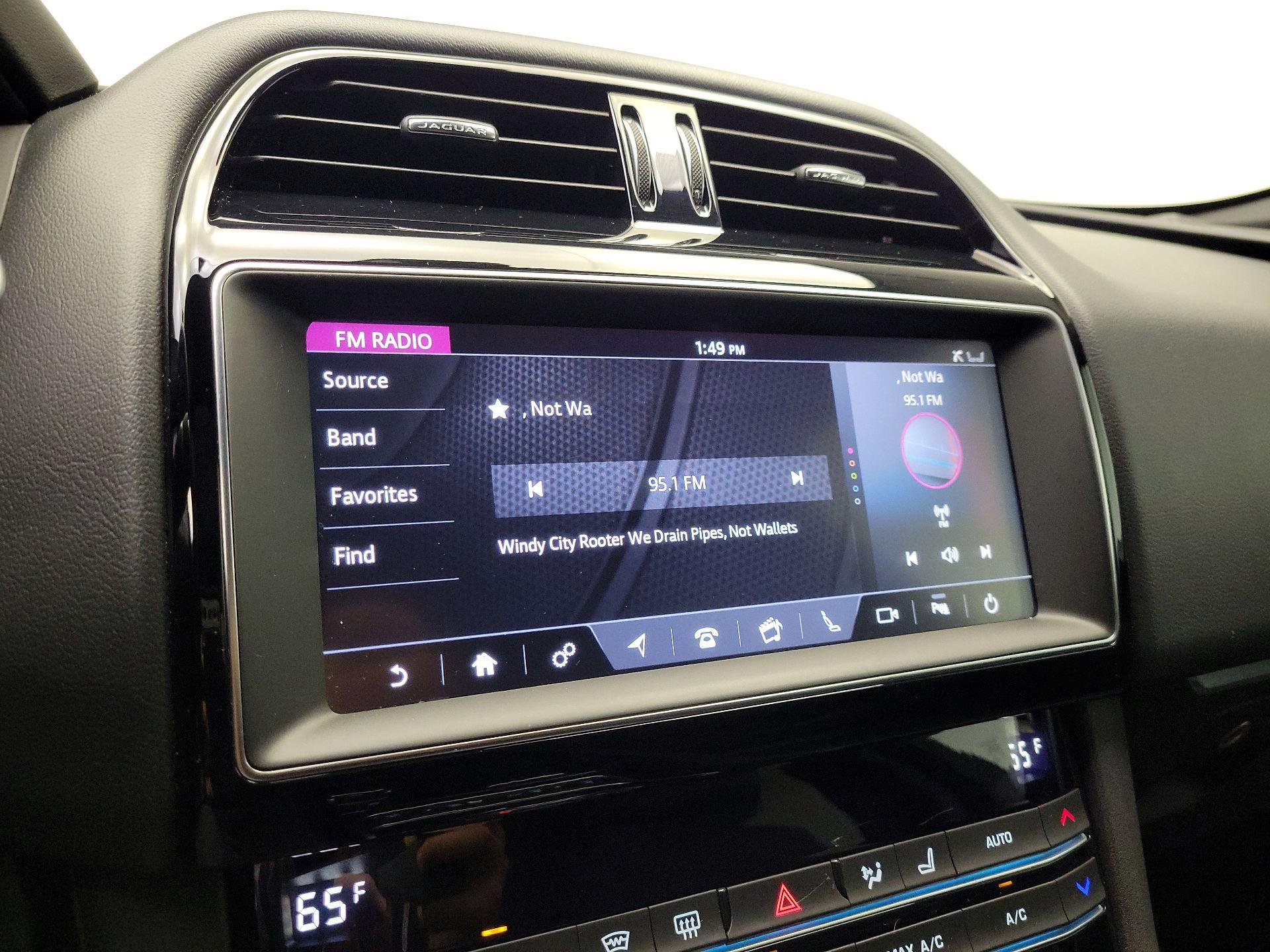 Thumbnail: 2020 Jaguar F-Pace - 16