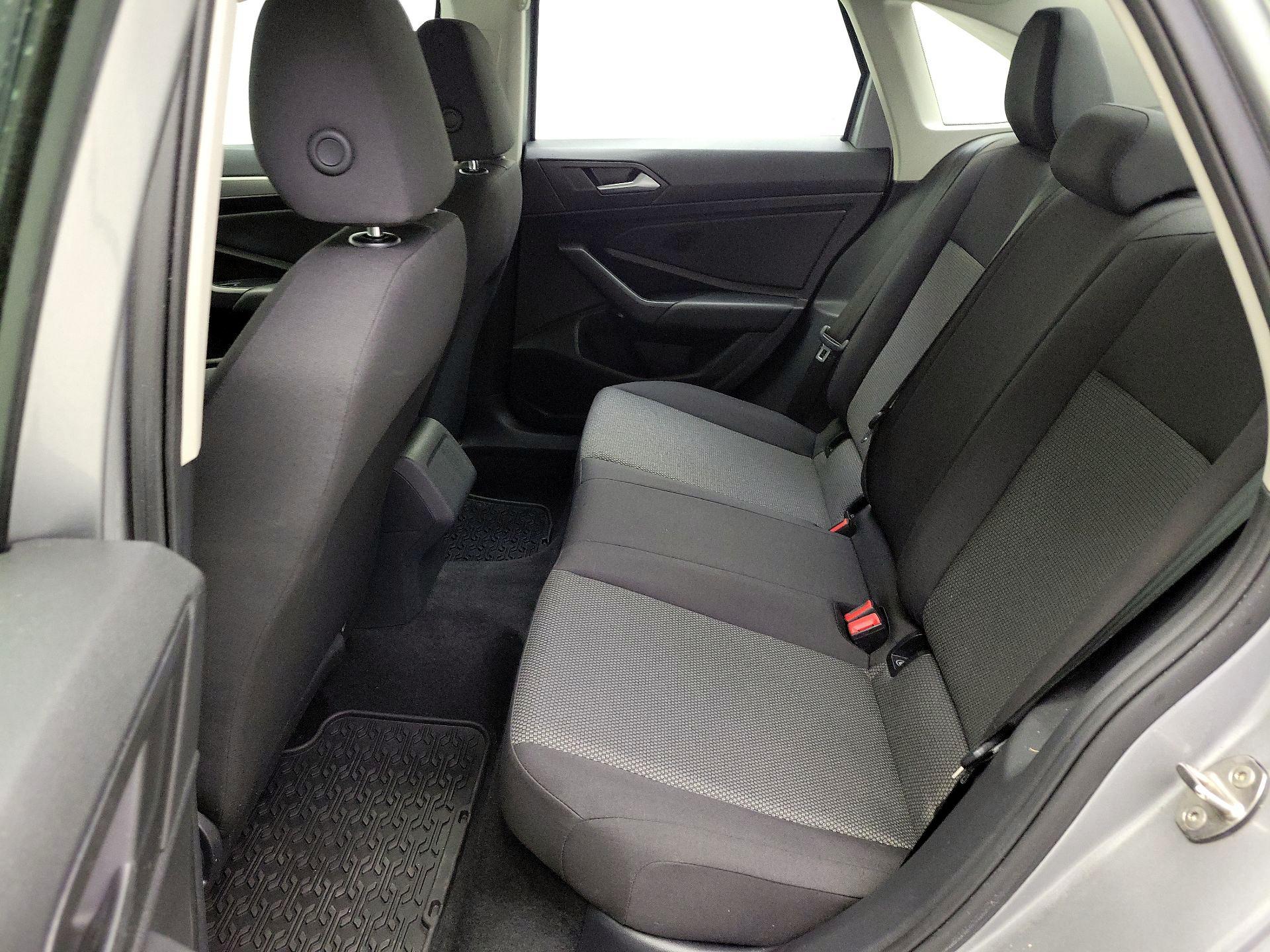 Thumbnail: 2019 Volkswagen Jetta - 19