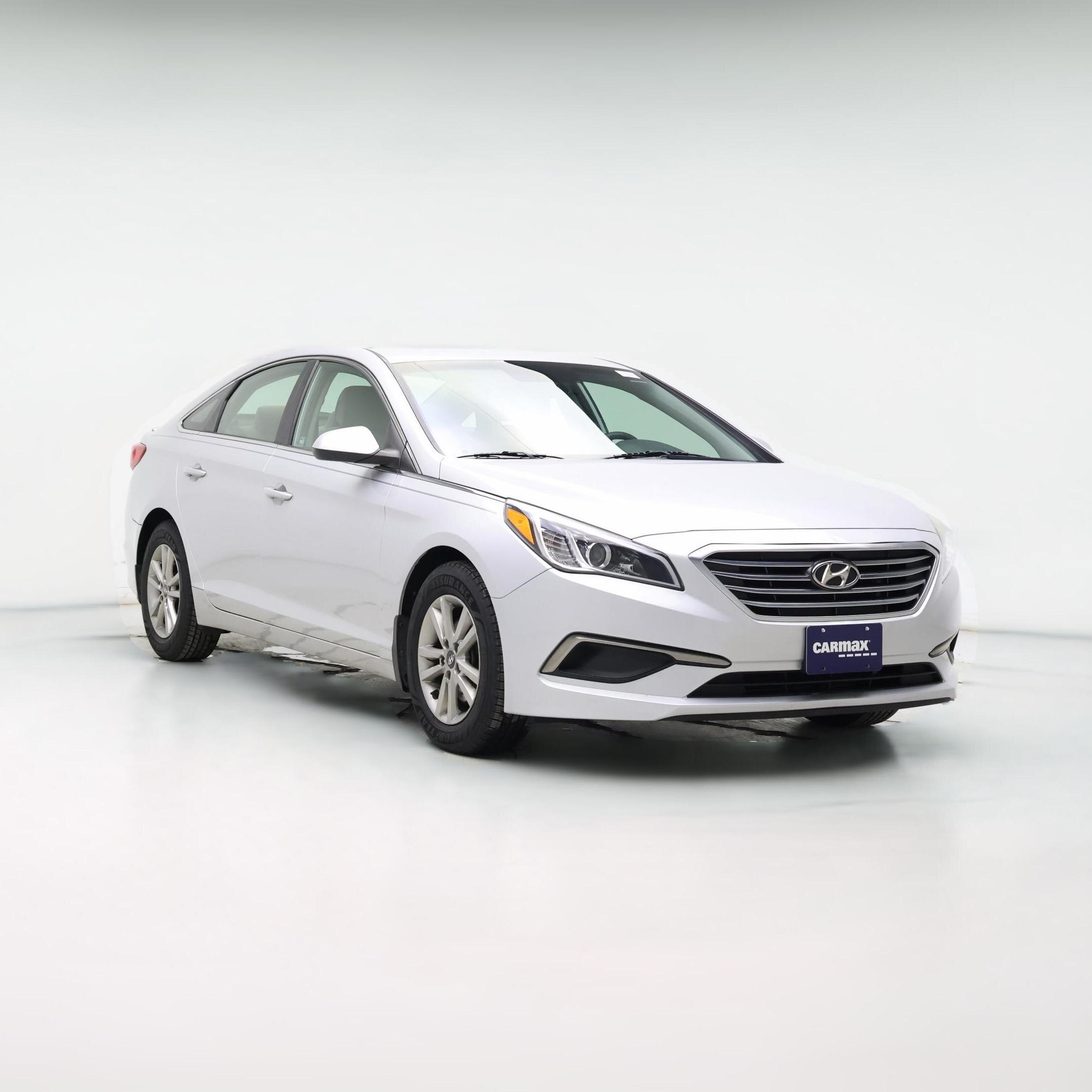 Thumbnail: 2016 Hyundai Sonata - 1