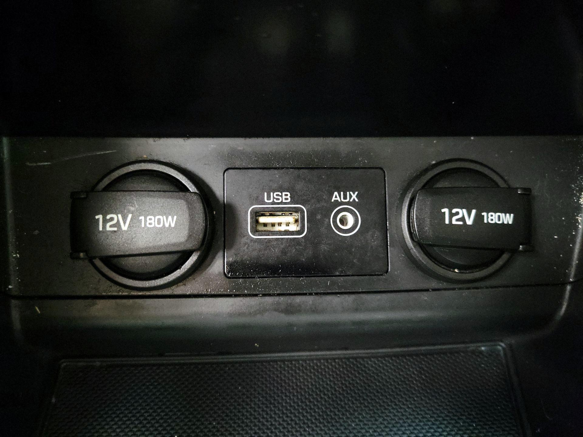 Thumbnail: 2016 Hyundai Sonata - 17