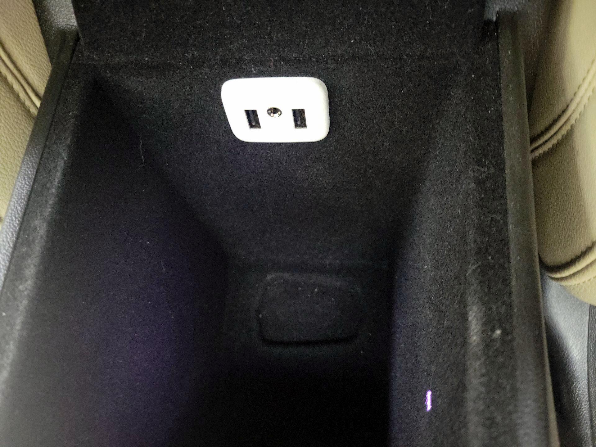 Thumbnail: 2018 Cadillac XT5 - 18