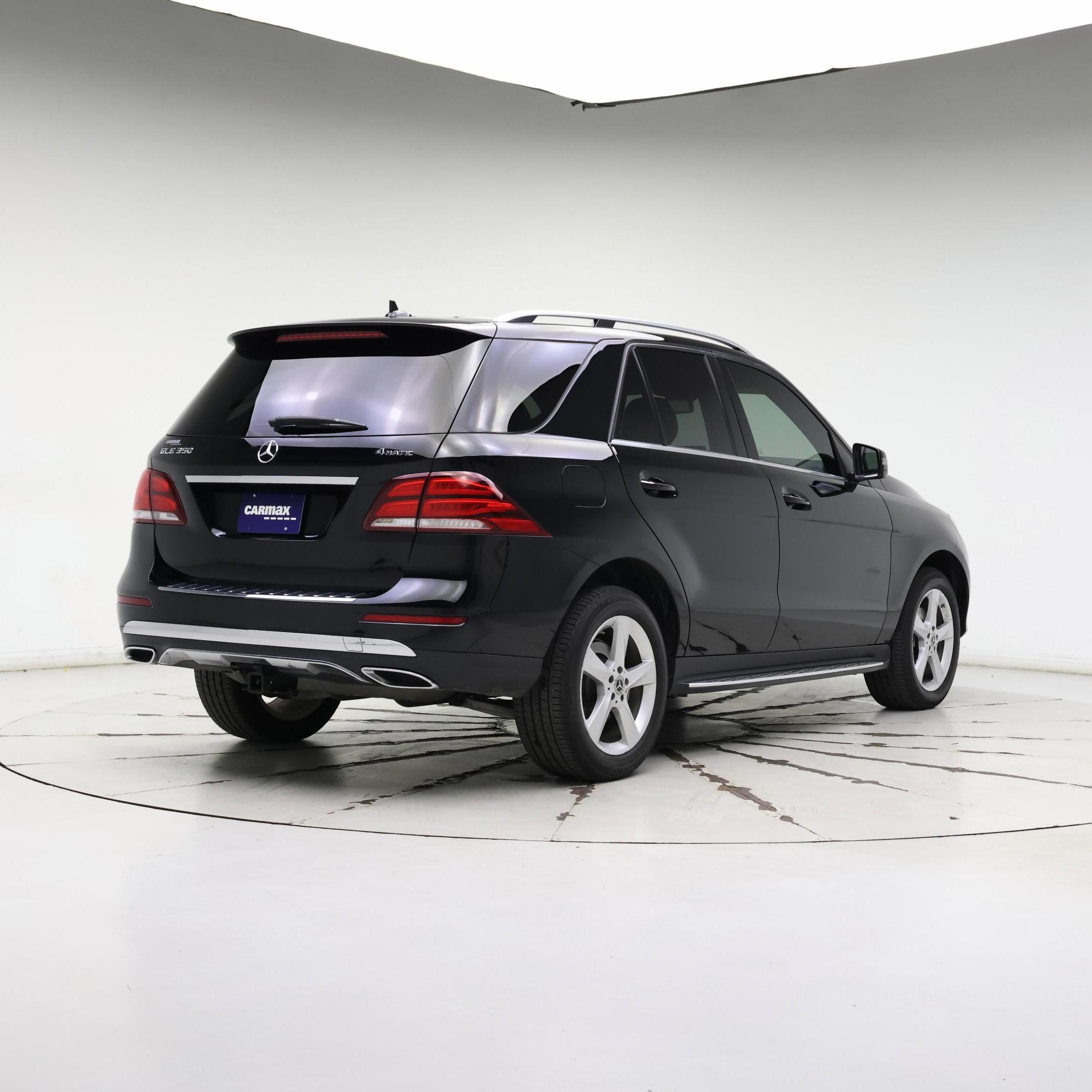 Thumbnail: 2017 Mercedes-Benz GLE - 8