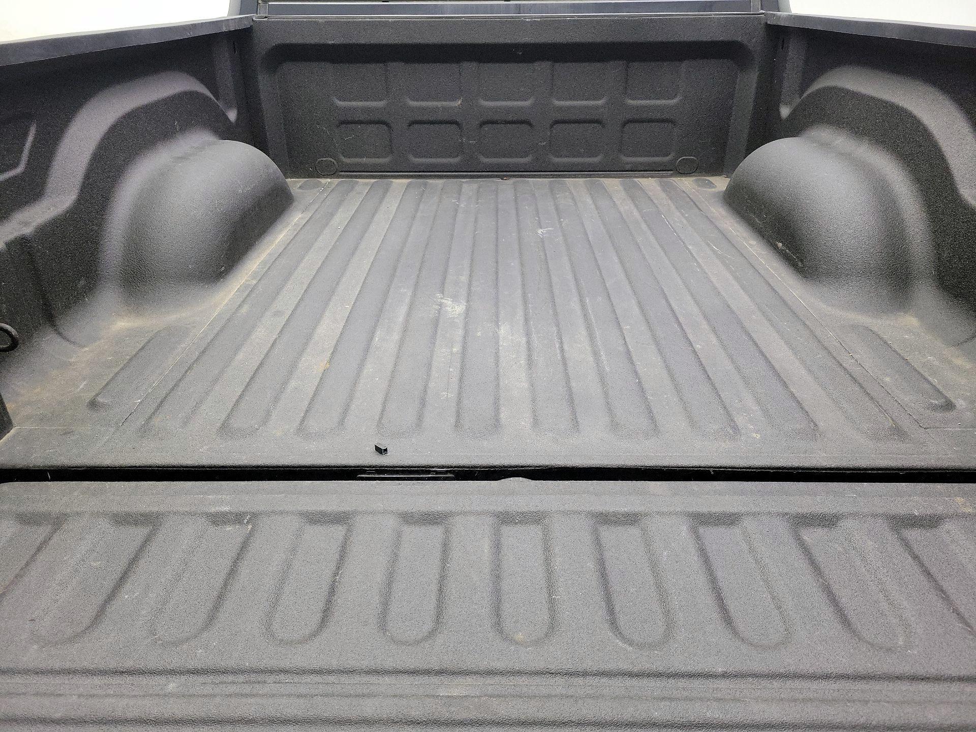 Thumbnail: 2017 RAM 1500 - 19